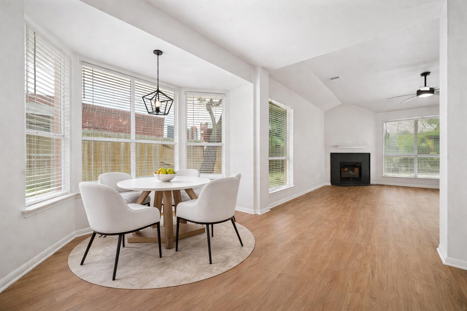 6405 Salcon Cliff Dr, Austin, TX 78749