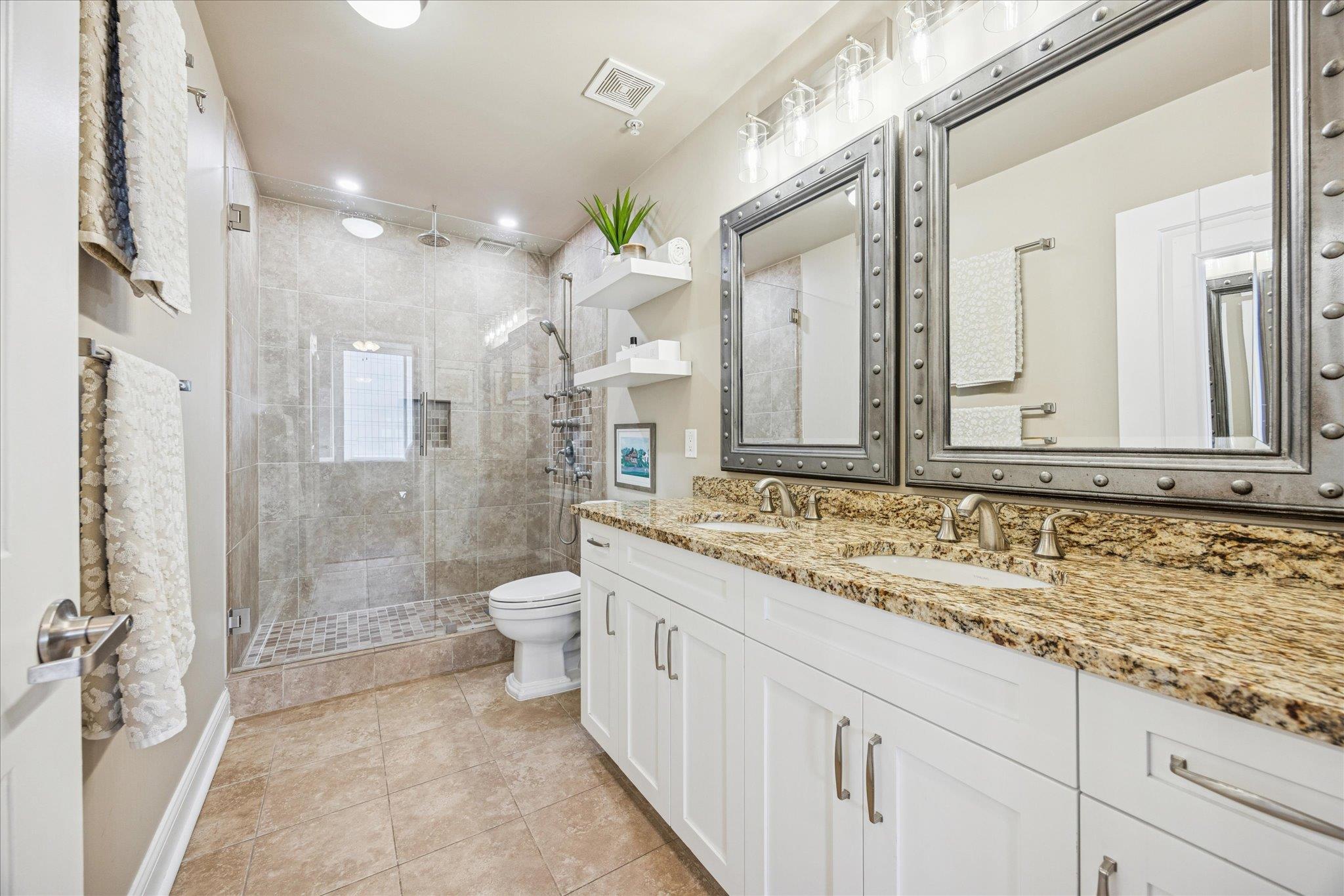 360 Nueces St # 4009, Austin, TX 78701