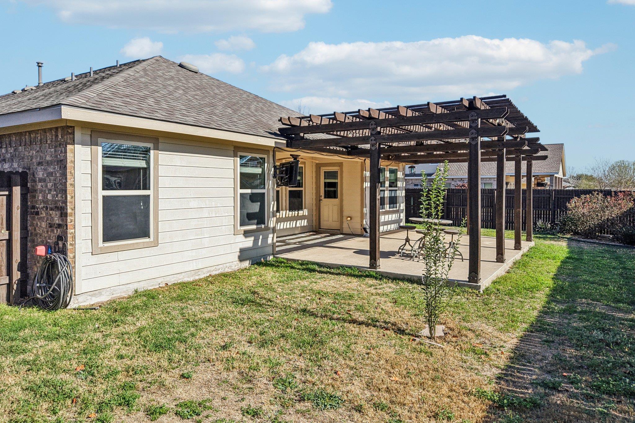 329 Evening Star, Kyle, TX 78640