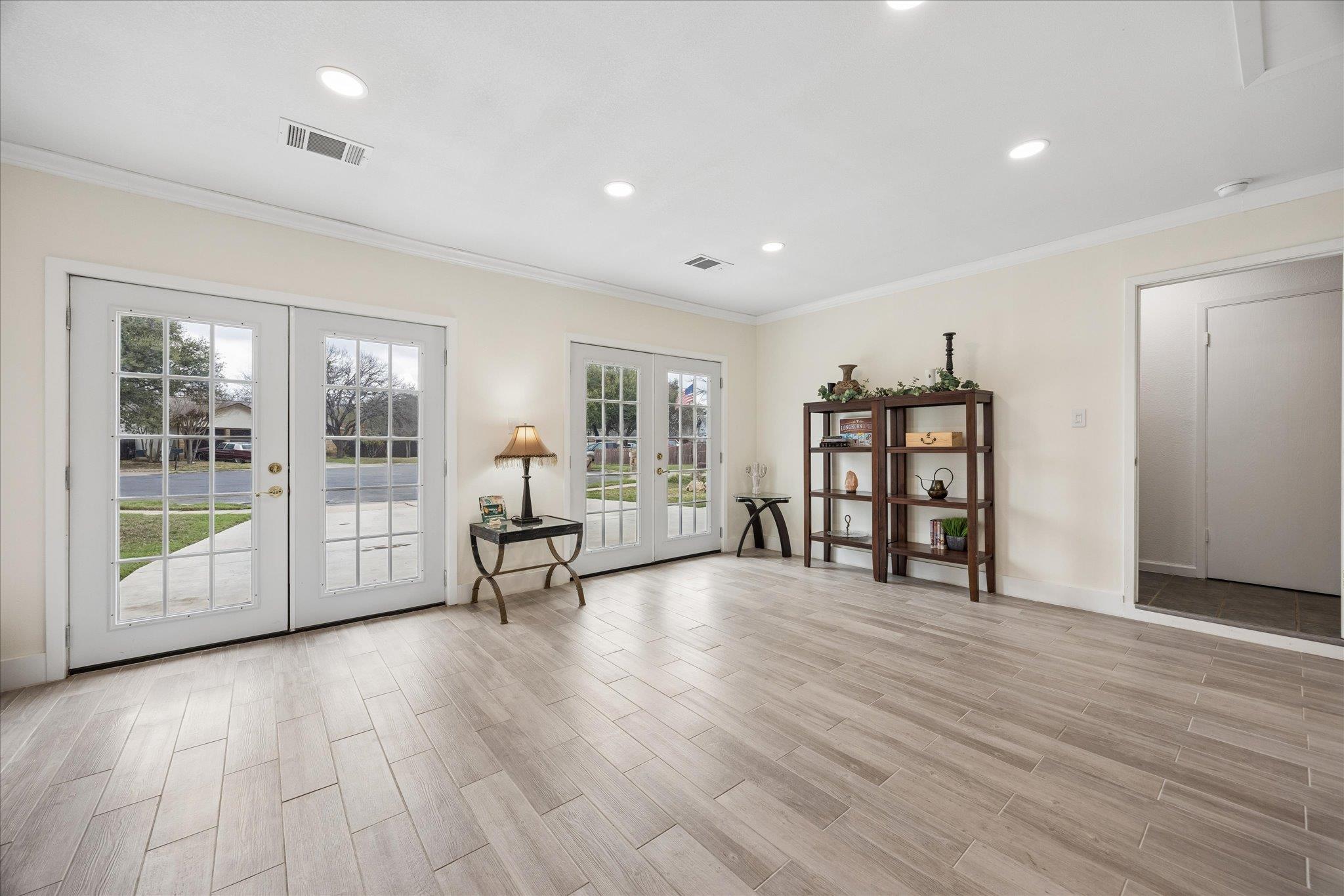 2201 Tallow Ct, Austin, TX 78744