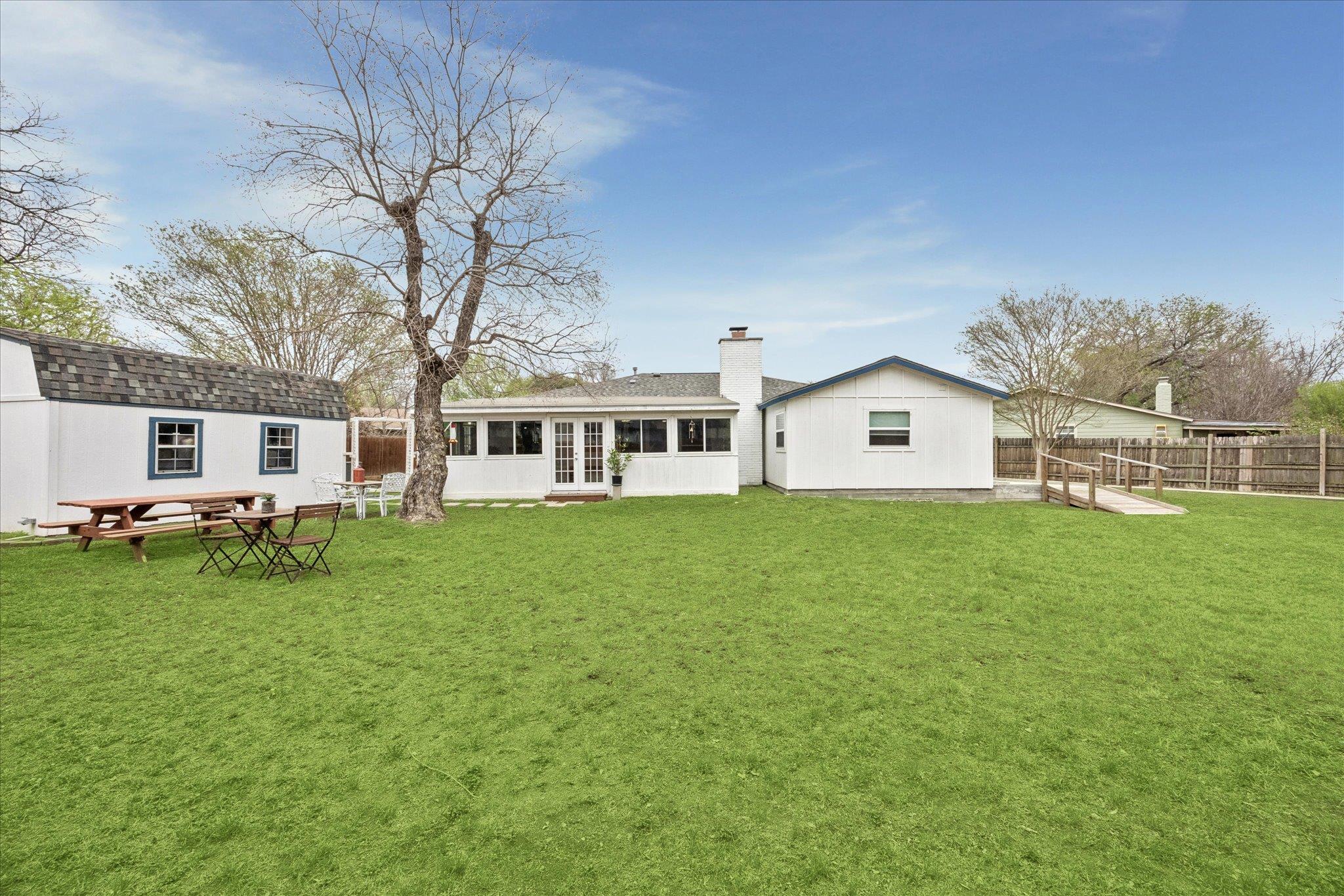 2201 Tallow Ct, Austin, TX 78744