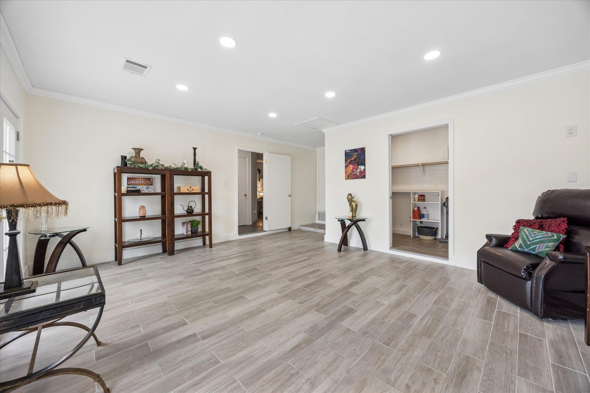 2201 Tallow Ct, Austin, TX 78744