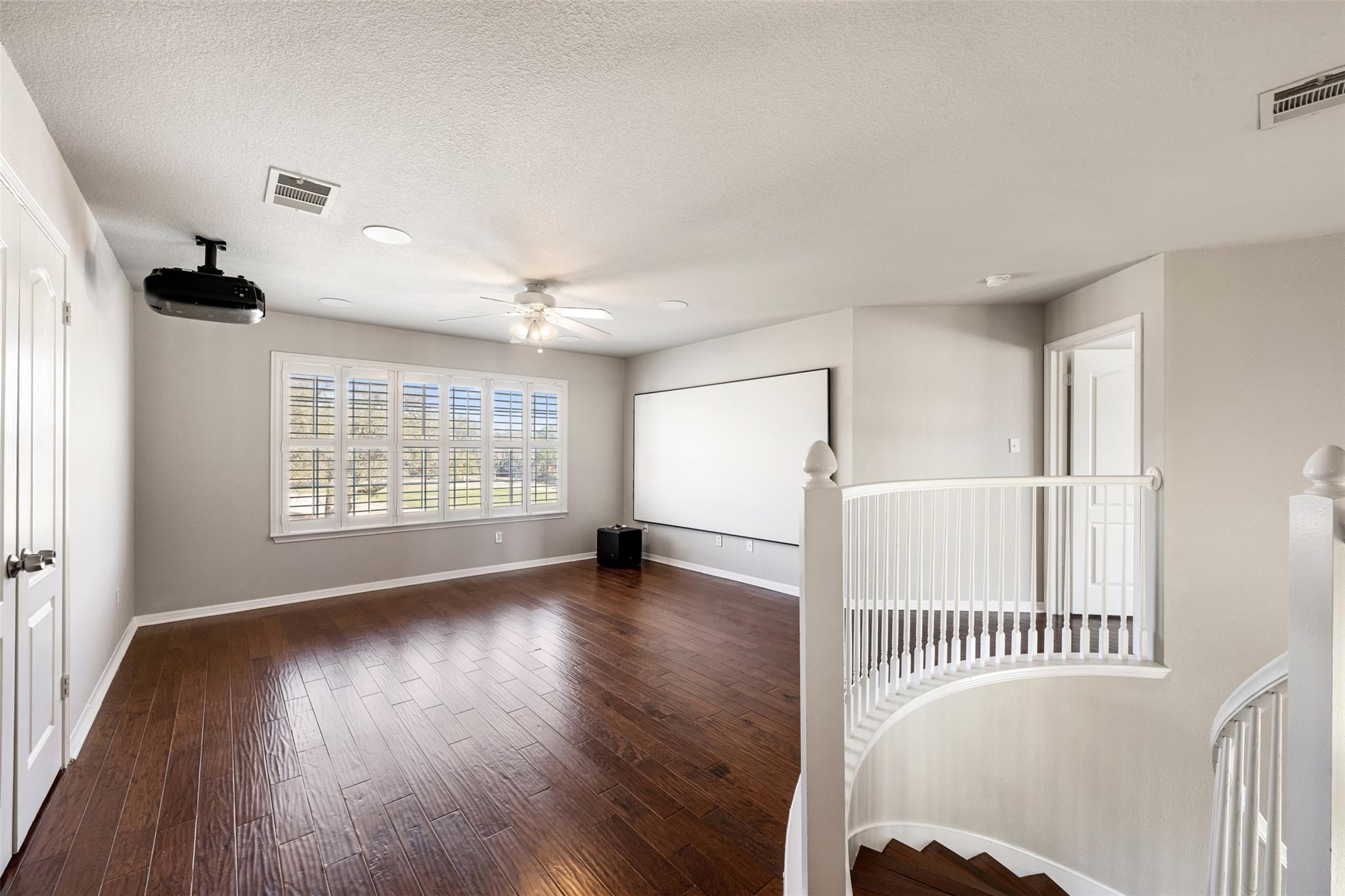 3893 Royal Troon Dr, Round Rock, TX 78664