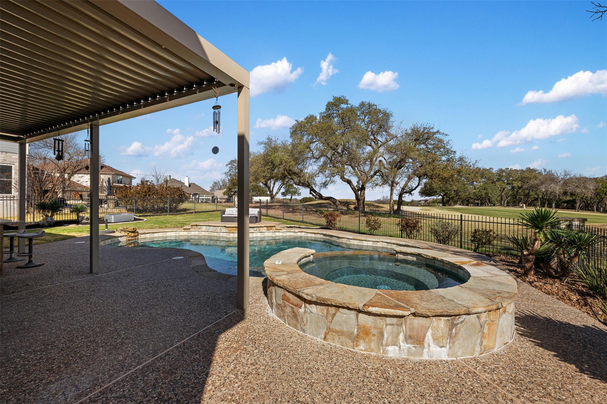 3893 Royal Troon Dr, Round Rock, TX 78664