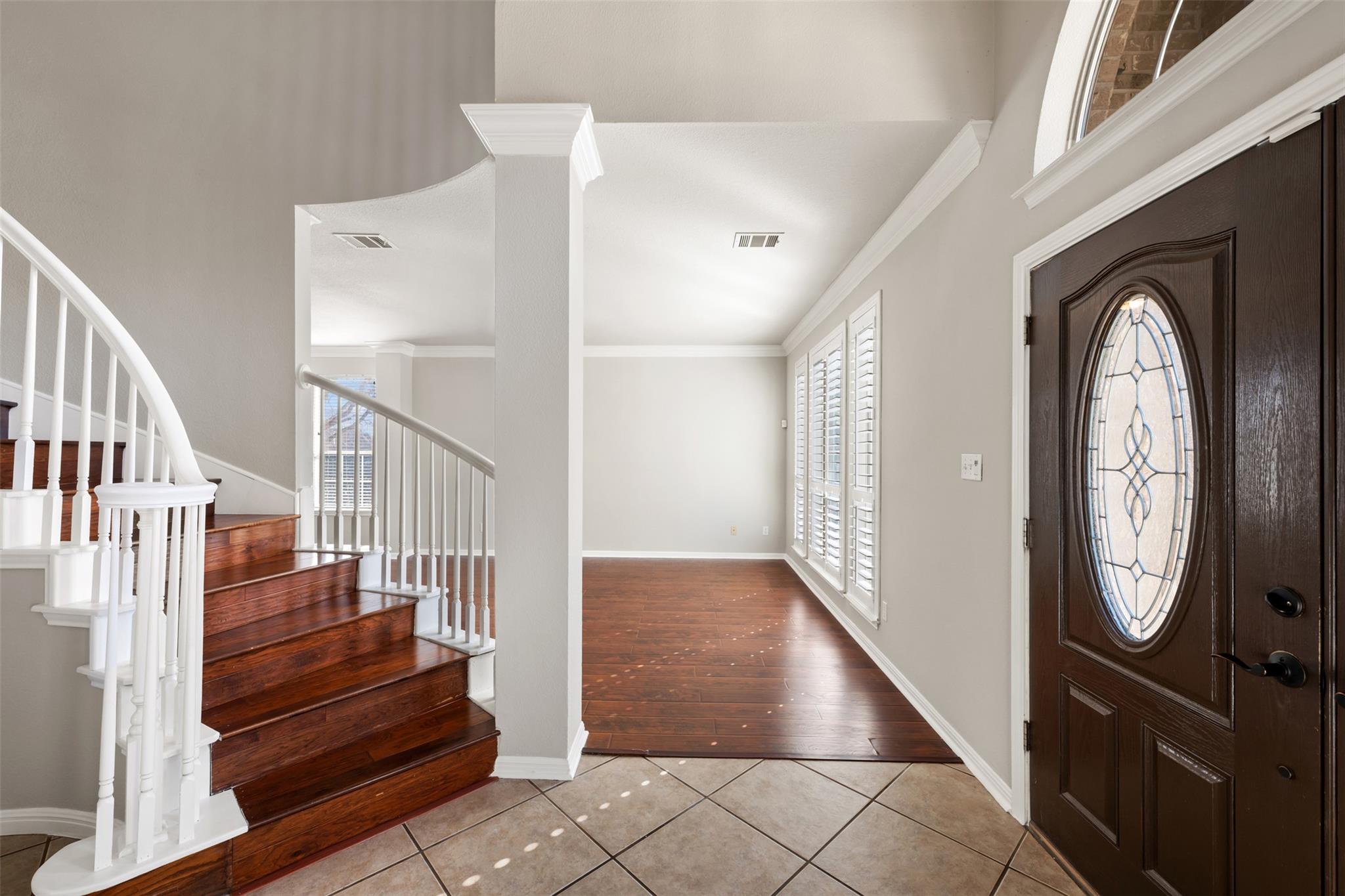 3893 Royal Troon Dr, Round Rock, TX 78664