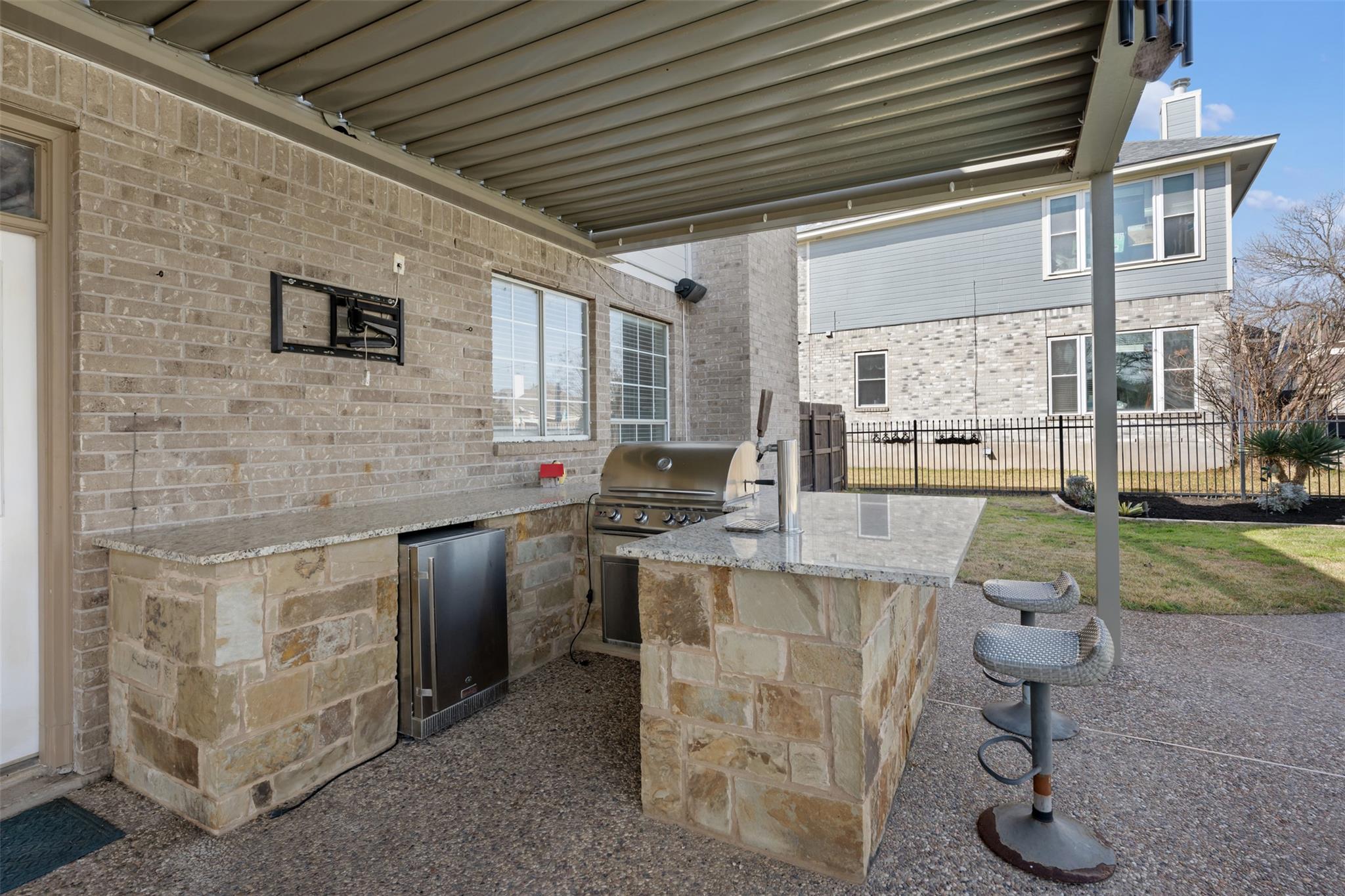 3893 Royal Troon Dr, Round Rock, TX 78664