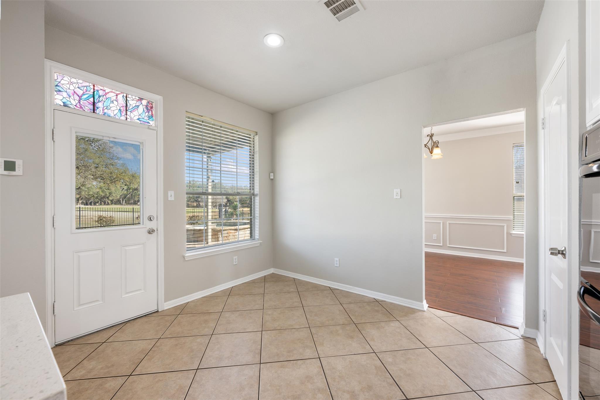 3893 Royal Troon Dr, Round Rock, TX 78664