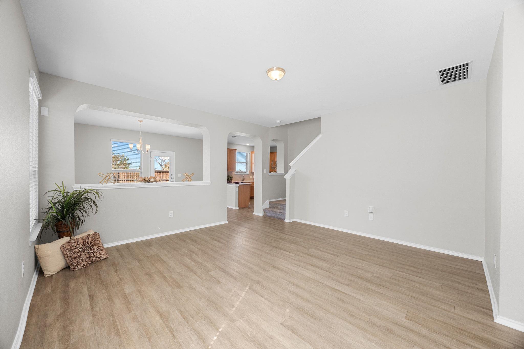 6312 Wagon Spring St, Del Valle, TX 78617