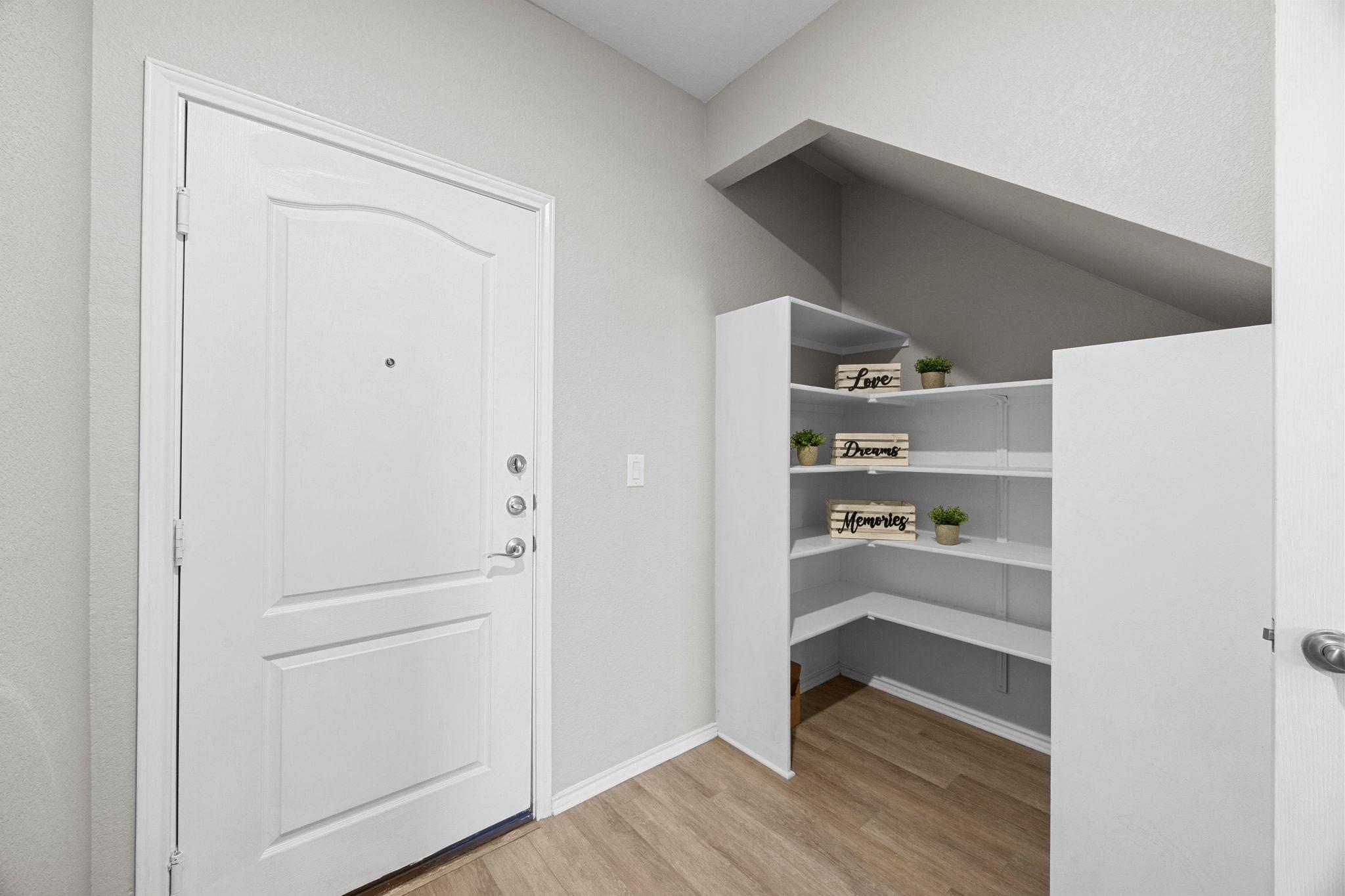 6312 Wagon Spring St, Del Valle, TX 78617