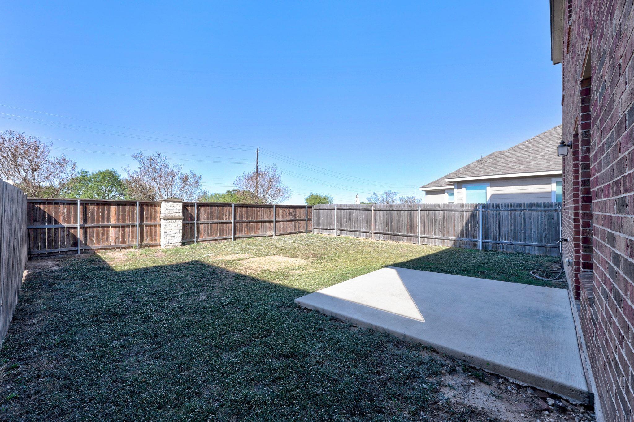 6312 Wagon Spring St, Del Valle, TX 78617