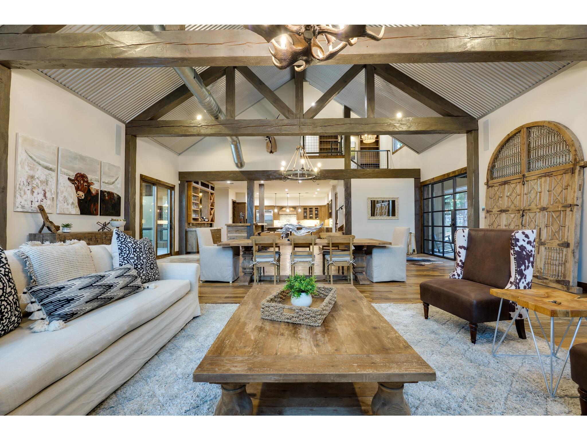 19604 Flying J Blvd, Spicewood, TX 78669