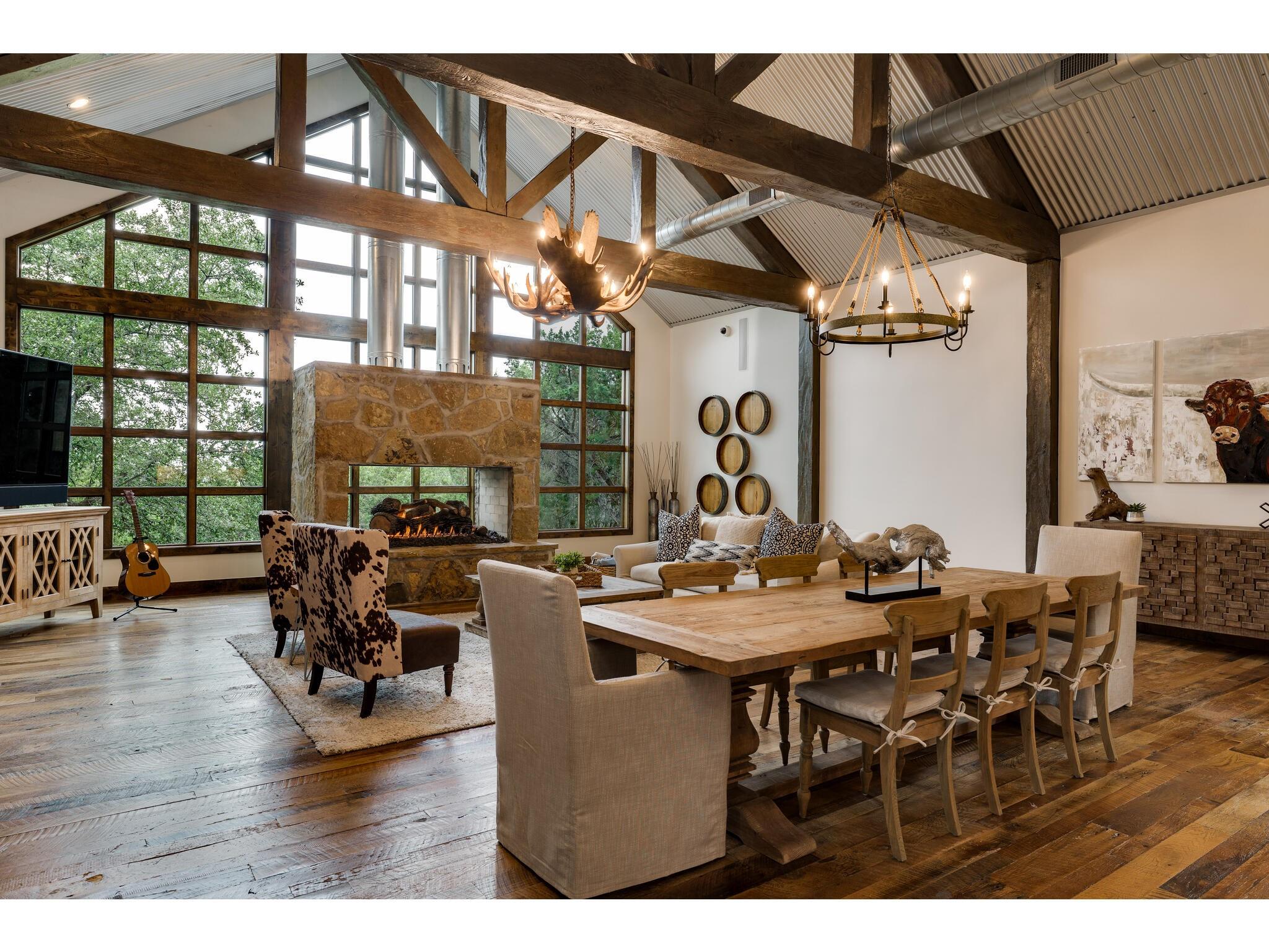 19604 Flying J Blvd, Spicewood, TX 78669