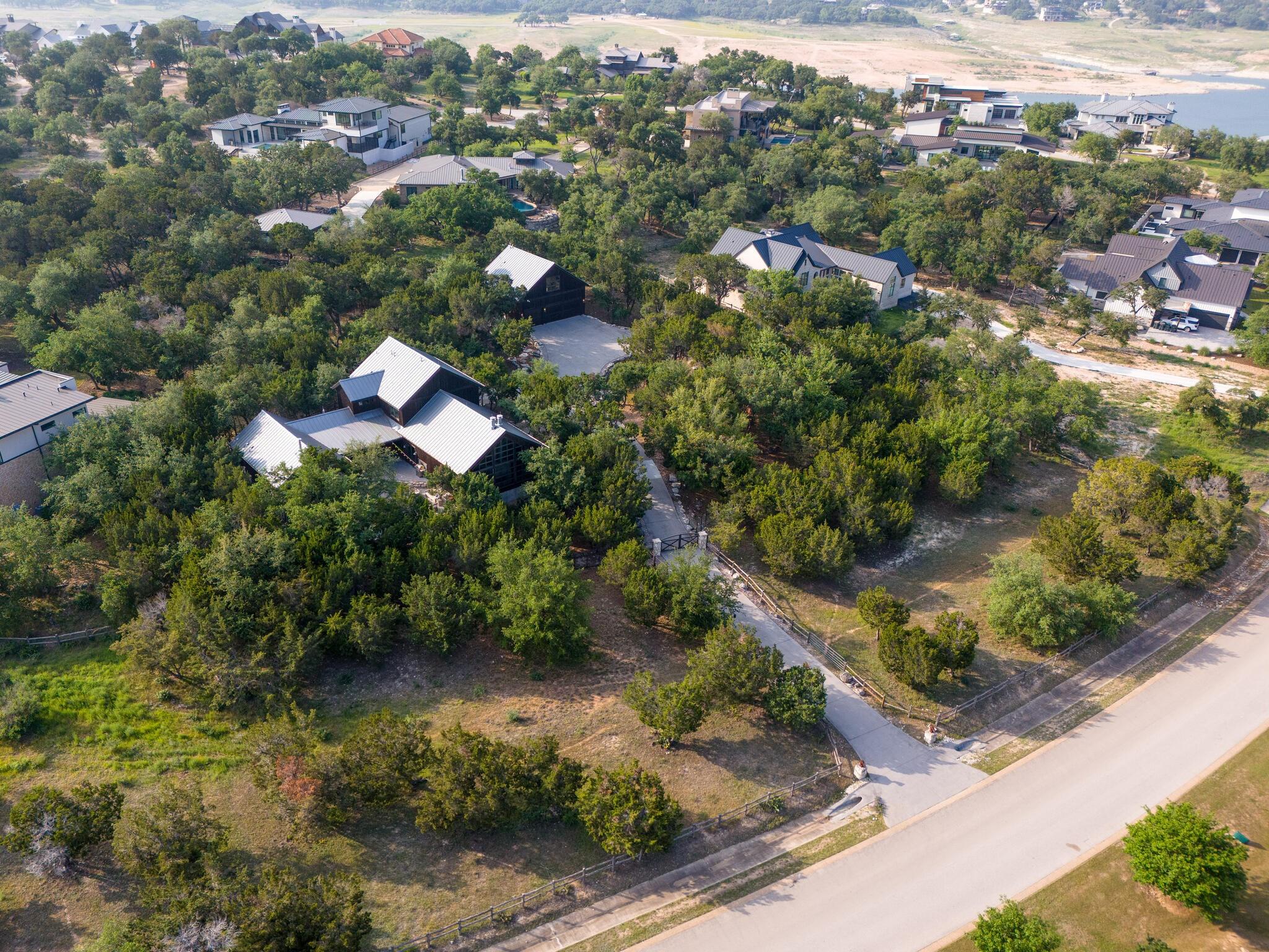 19604 Flying J Blvd, Spicewood, TX 78669