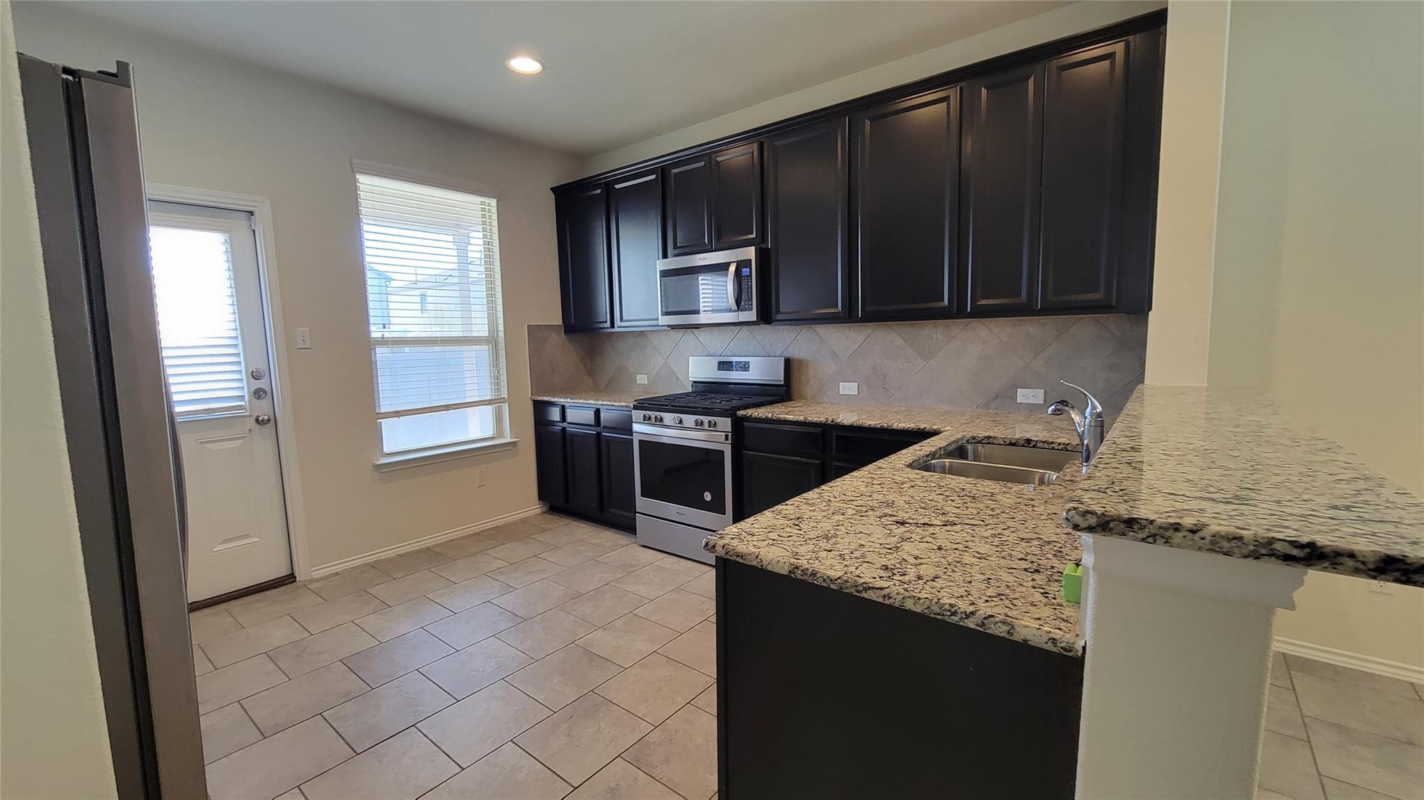 2601 Chandler Creek Blvd # 14, Round Rock, TX 78665