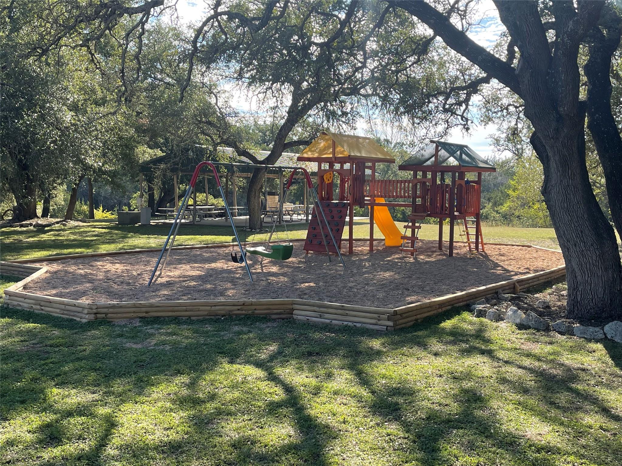 452 Whitewater Dr, Bertram, TX 78605