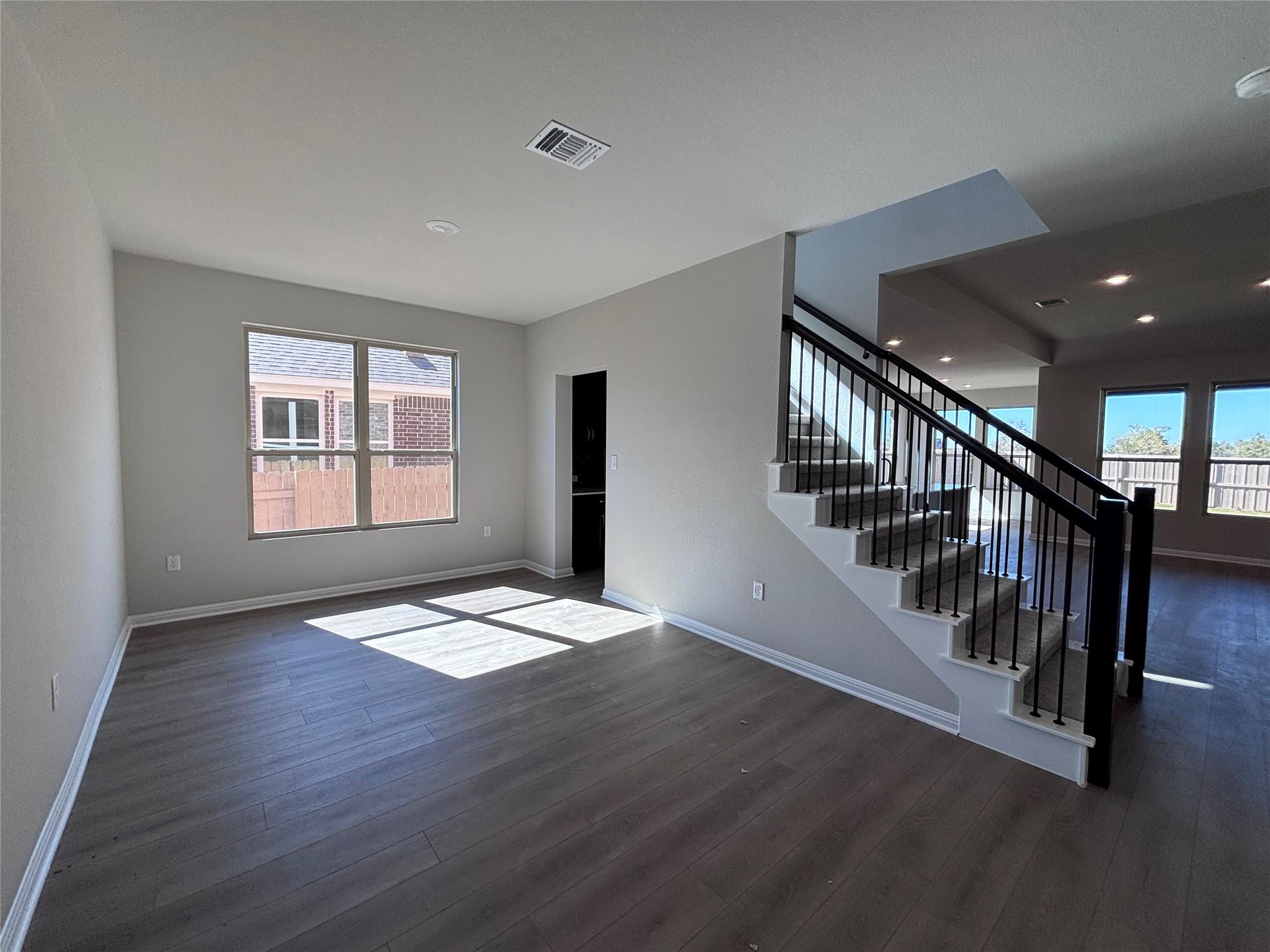 140 Coleto Trl, Bastrop, TX 78602