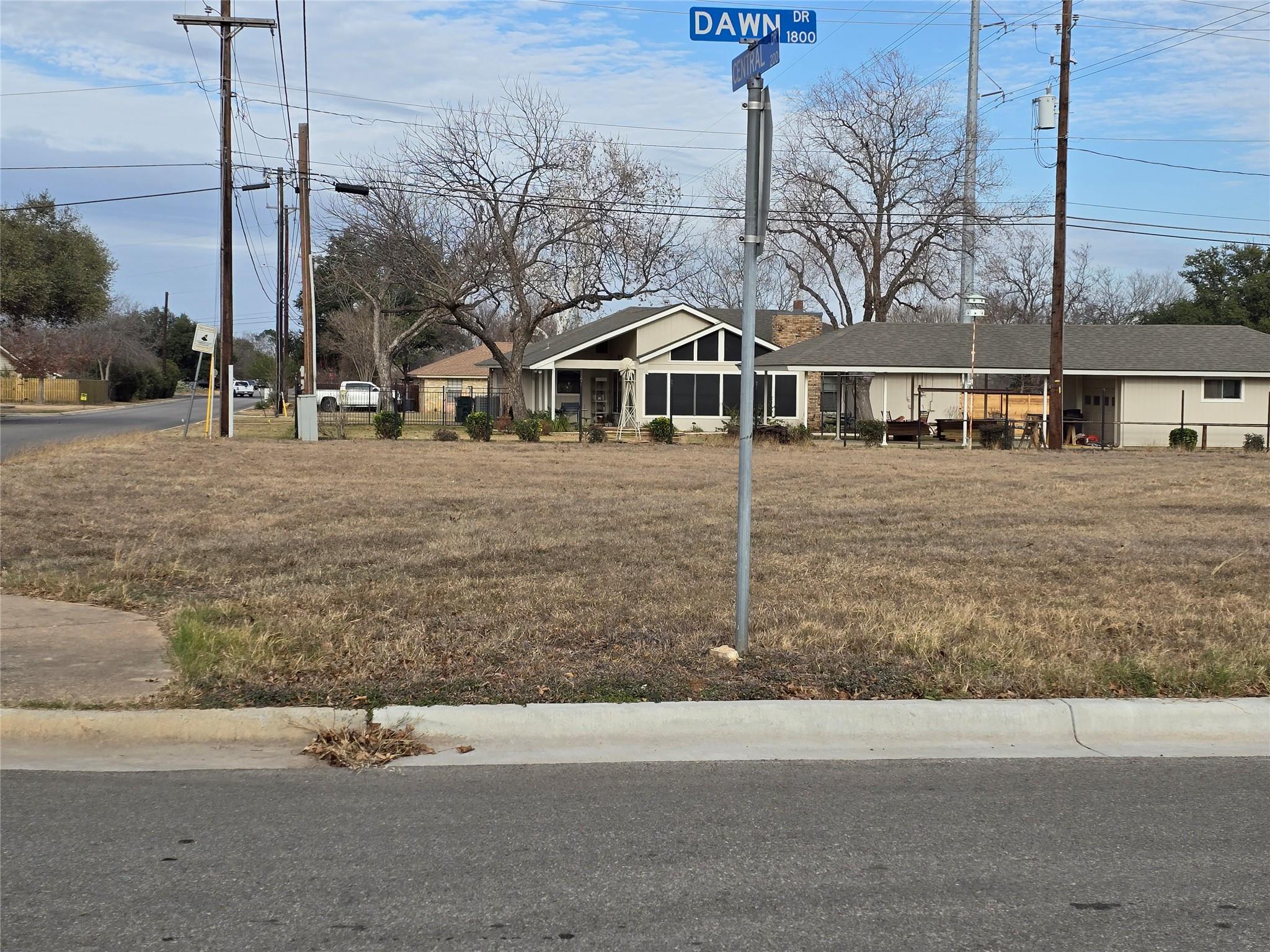 204 E Central Dr, Georgetown, TX 78628