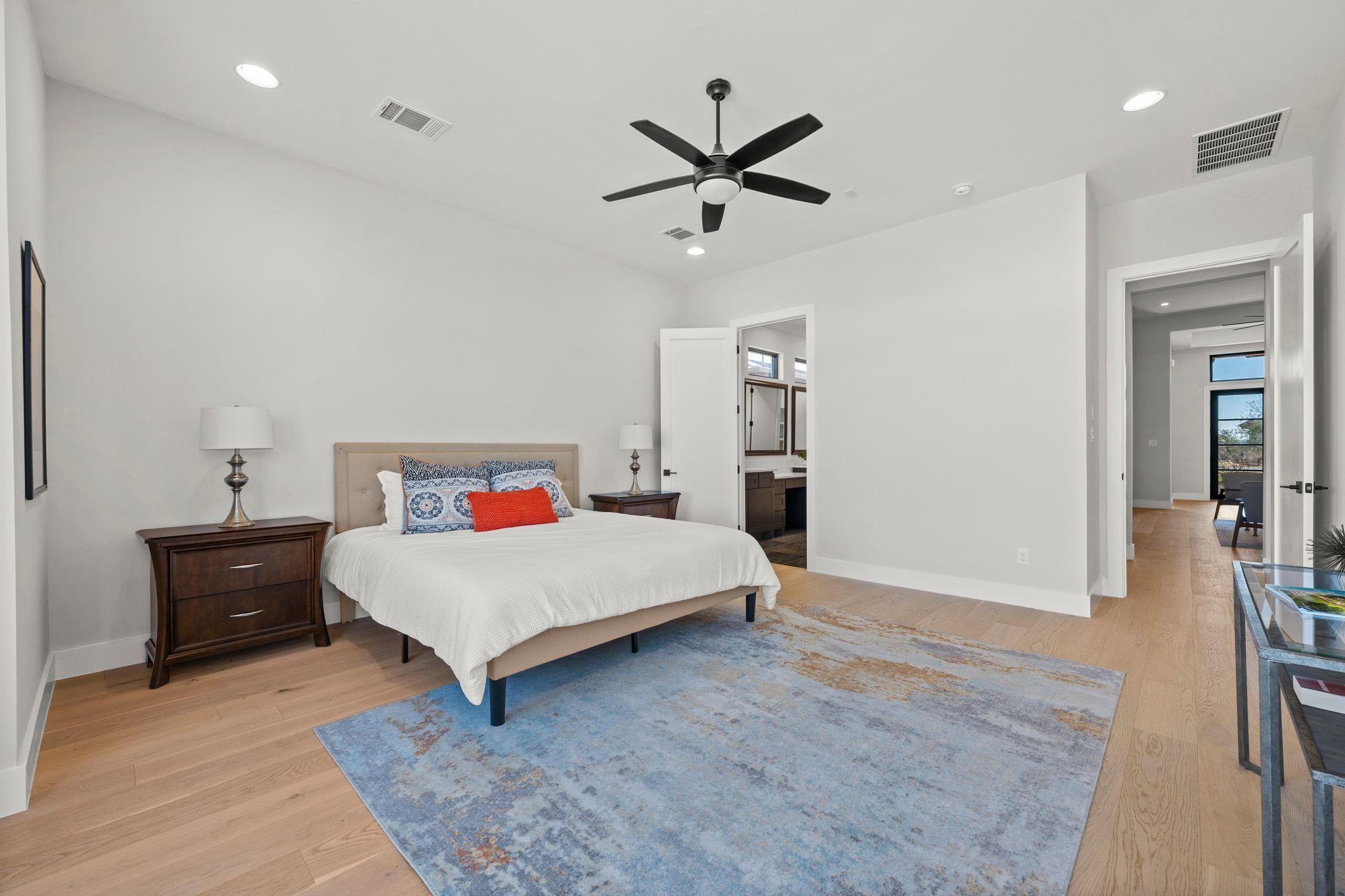 2308 KAHALA SUNSET Dr, Spicewood, TX 78669