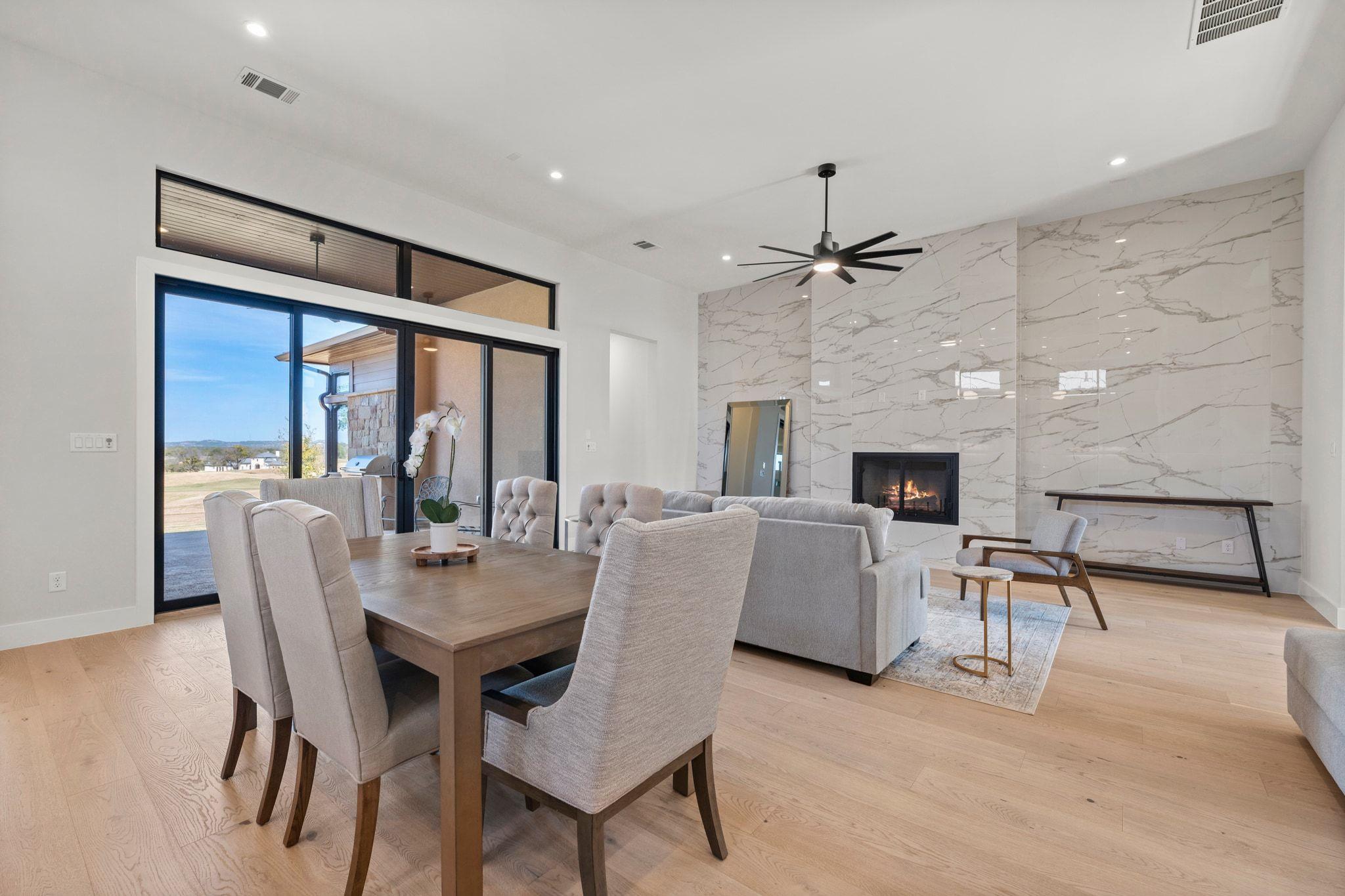 2308 KAHALA SUNSET Dr, Spicewood, TX 78669