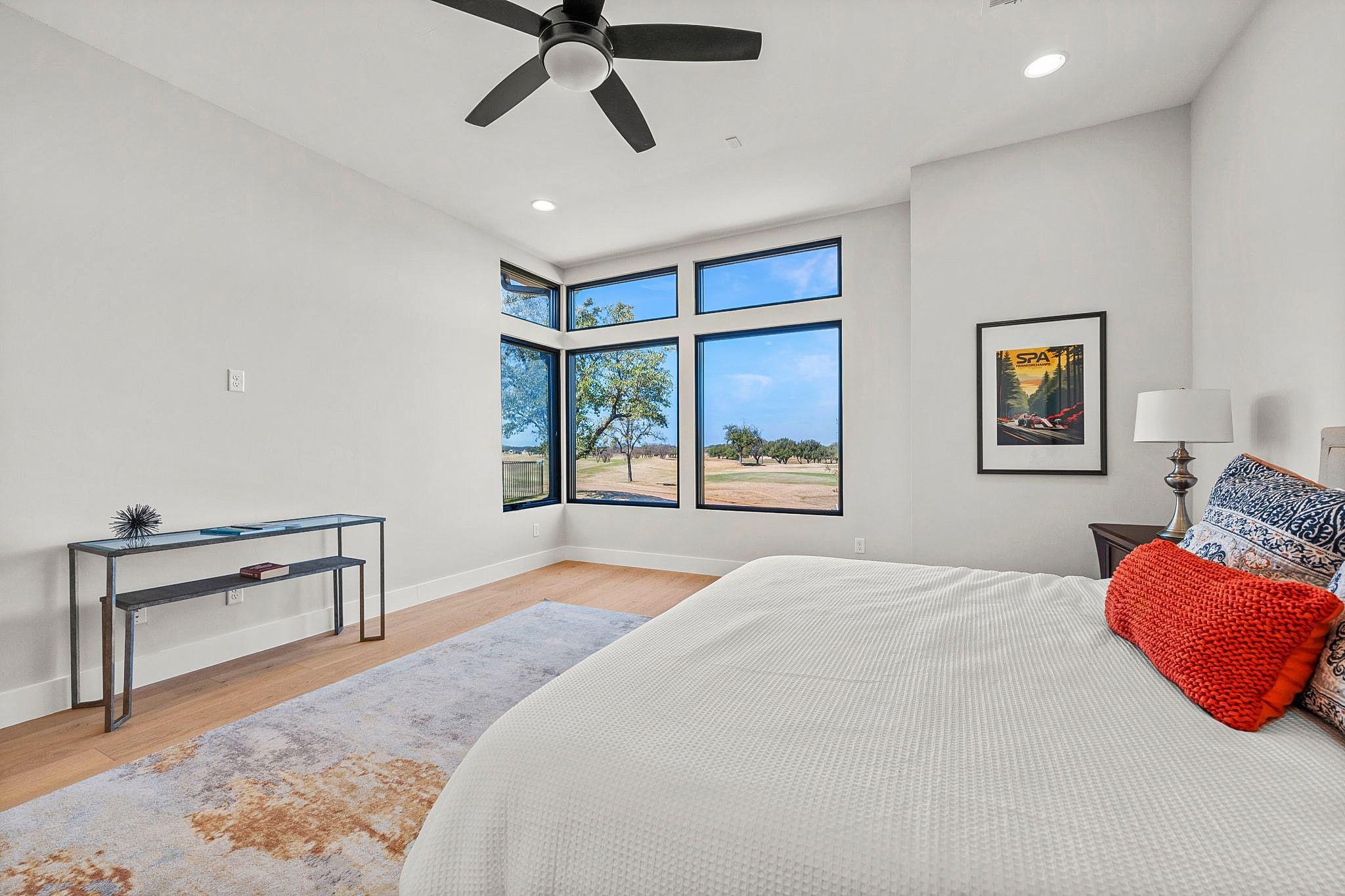 2308 KAHALA SUNSET Dr, Spicewood, TX 78669