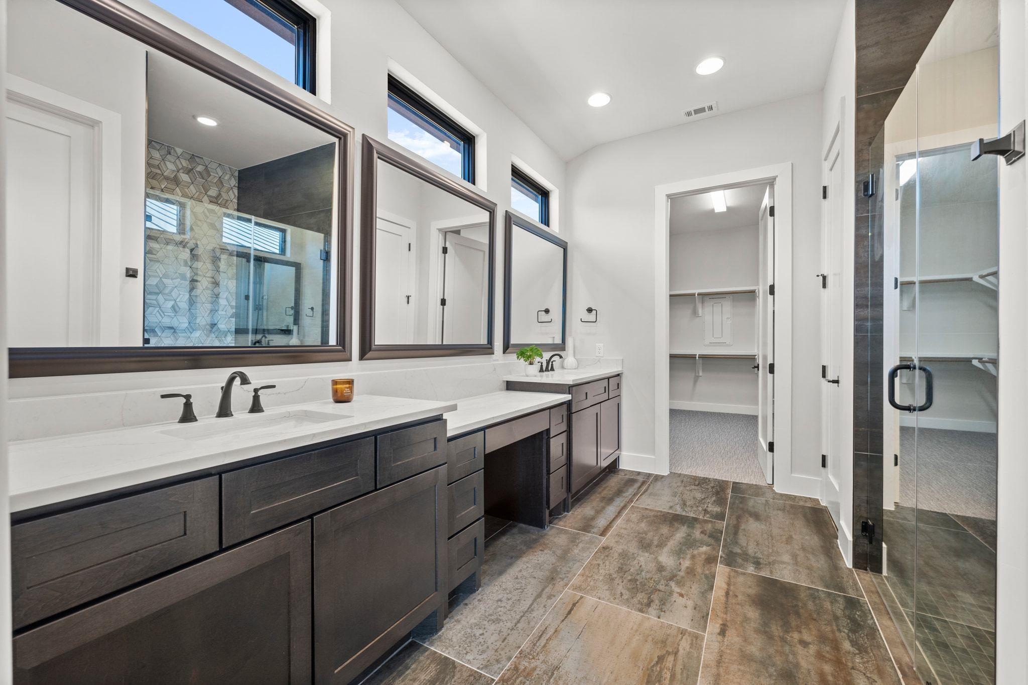 2308 KAHALA SUNSET Dr, Spicewood, TX 78669