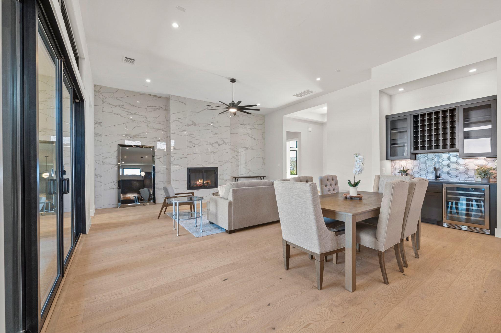 2308 KAHALA SUNSET Dr, Spicewood, TX 78669