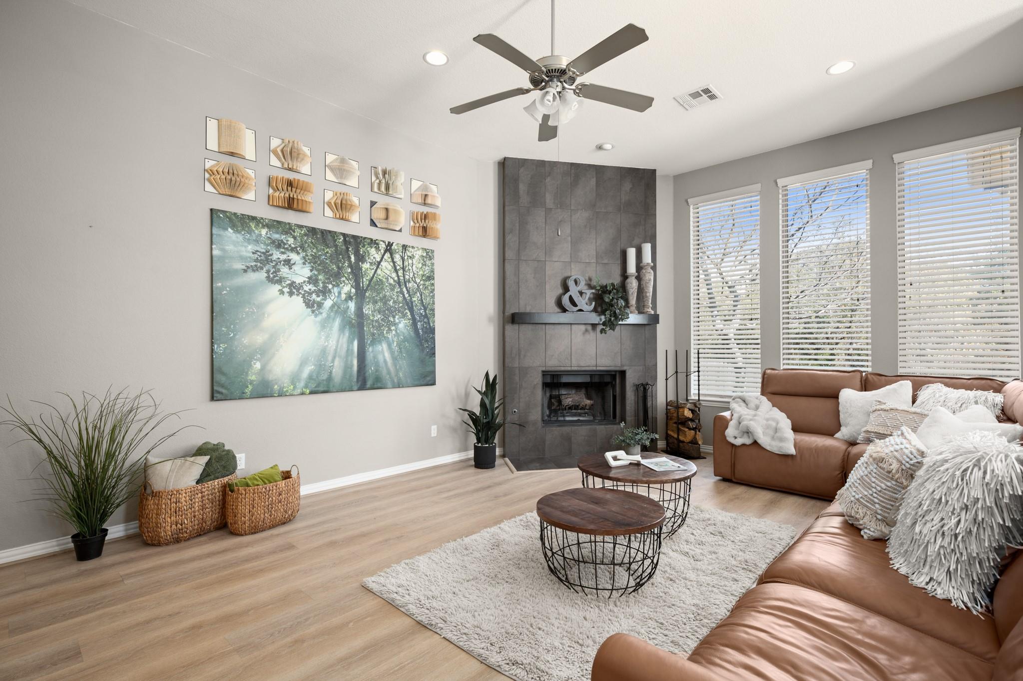 304 Fort Cobb Way, Georgetown, TX 78628