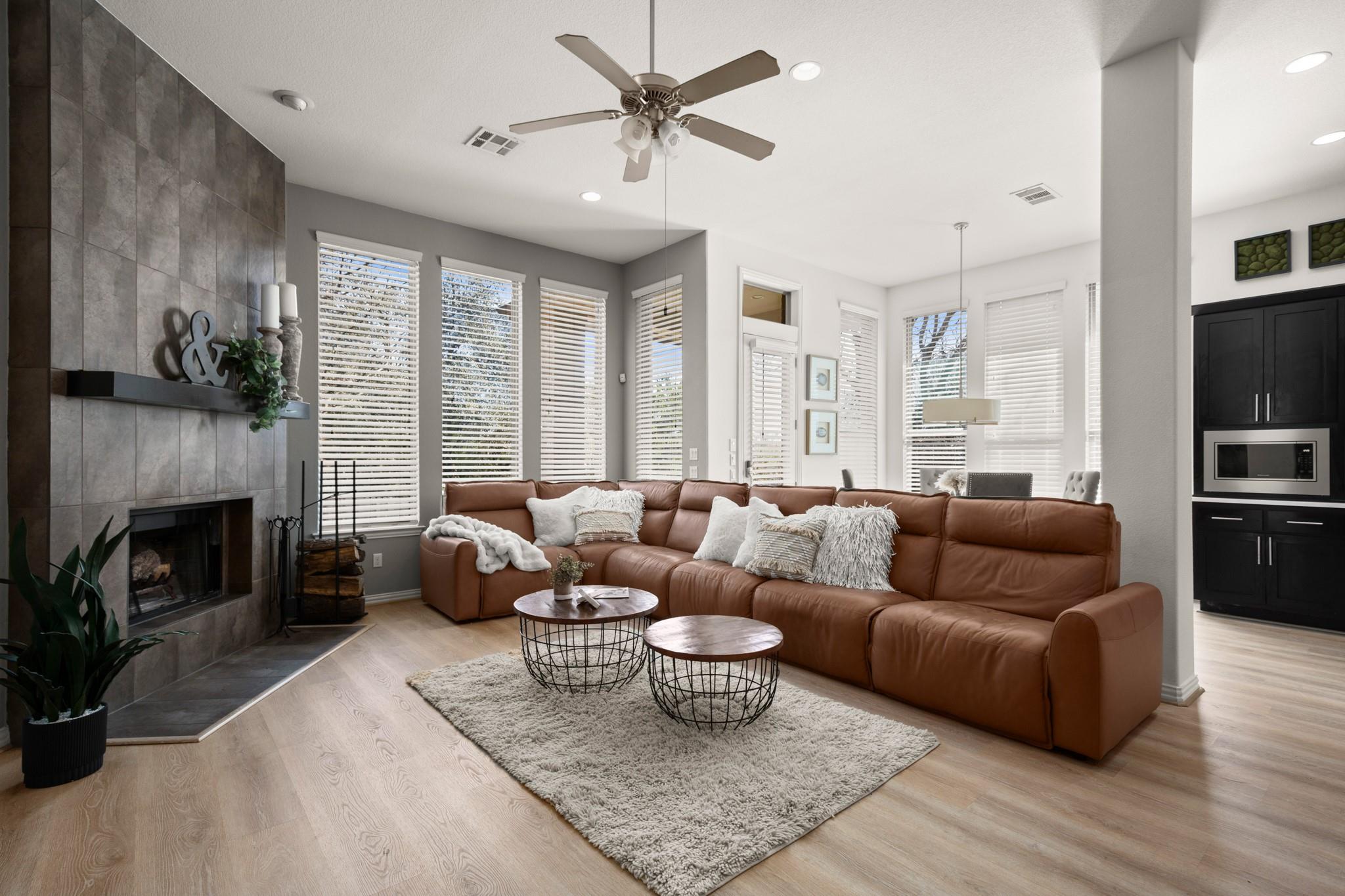 304 Fort Cobb Way, Georgetown, TX 78628