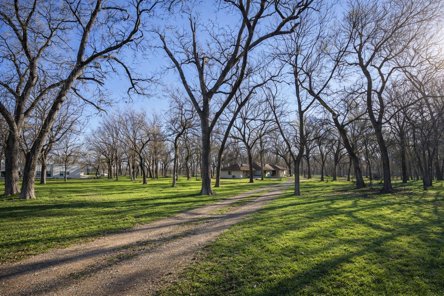 75 County Road 129, Taylor, TX 76574