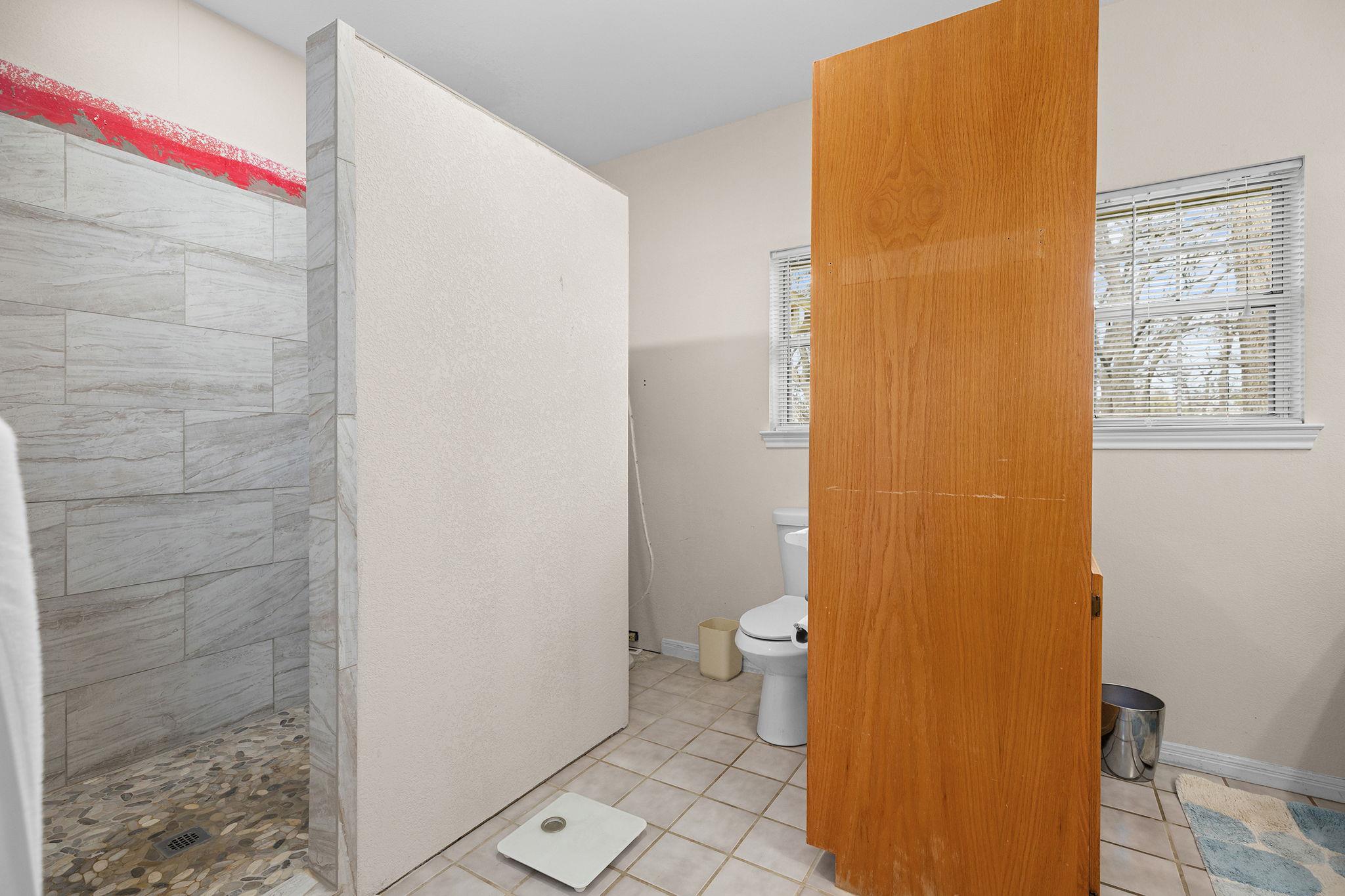 75 County Road 129, Taylor, TX 76574