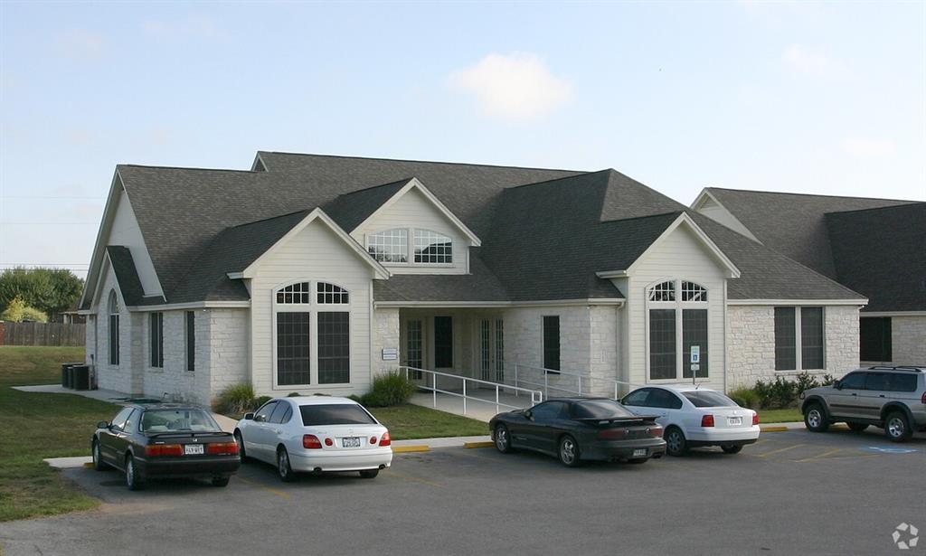 1766 FM 967 # C, Buda, TX 78610