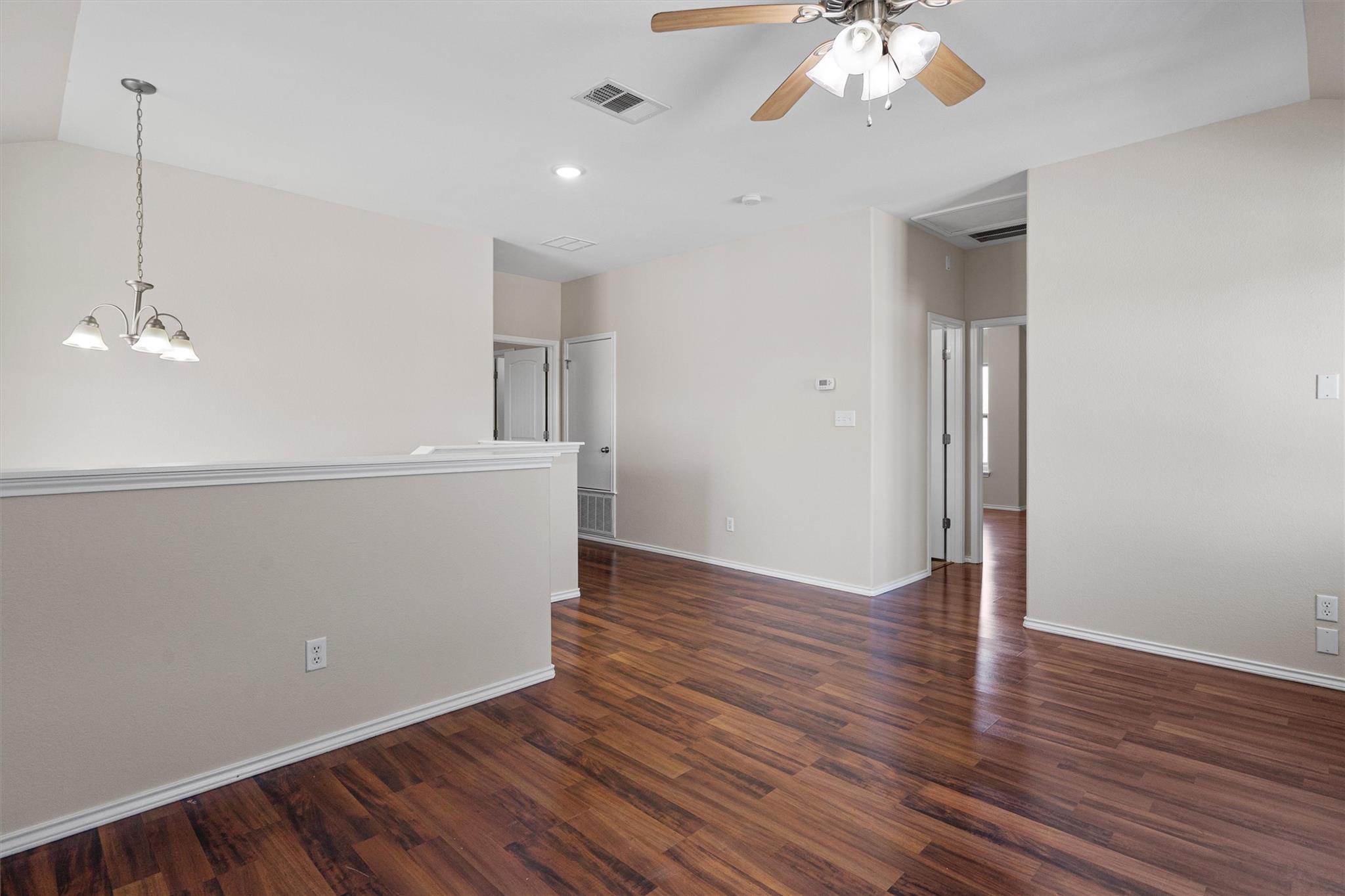 125 Palestine Cv, Hutto, TX 78634