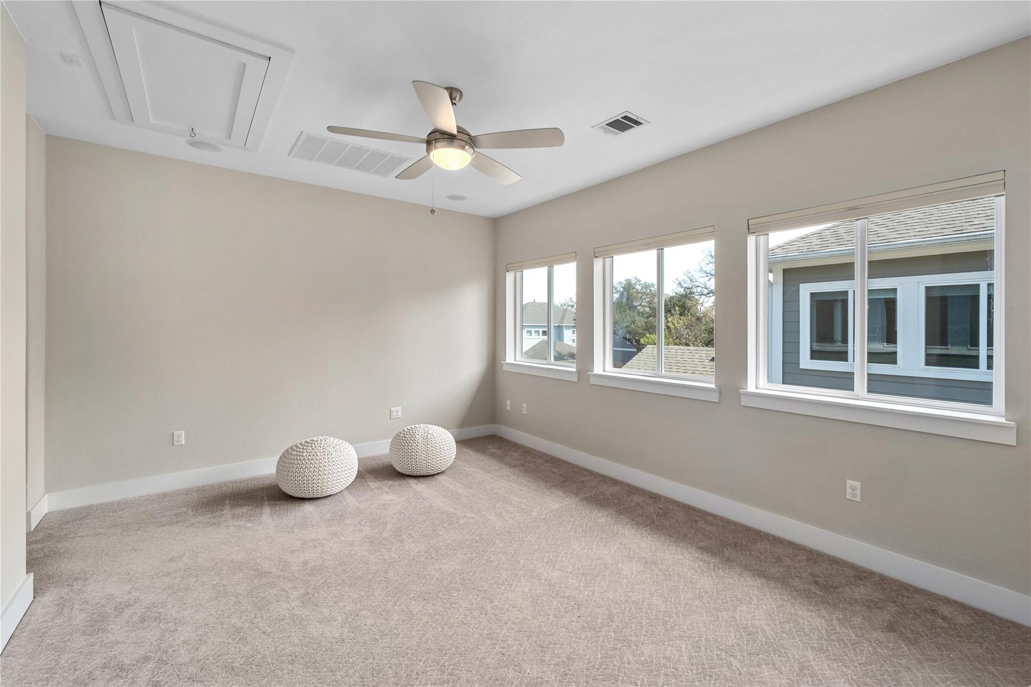 7207 Albert Rd, Austin, TX 78745