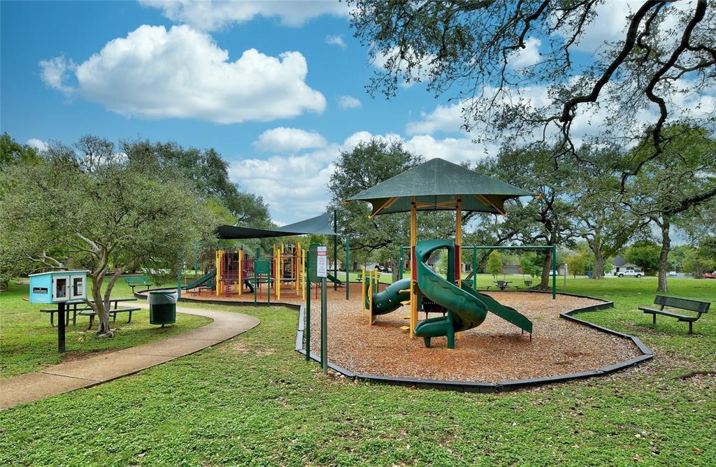 10733 Maelin Dr, Austin, TX 78739