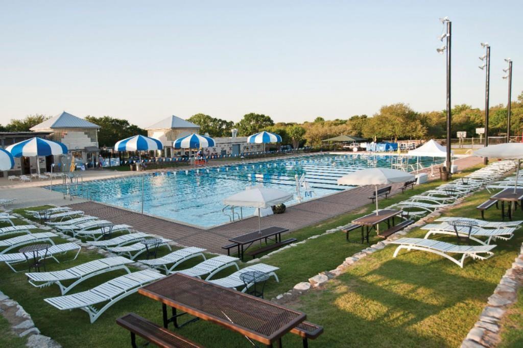 10733 Maelin Dr, Austin, TX 78739