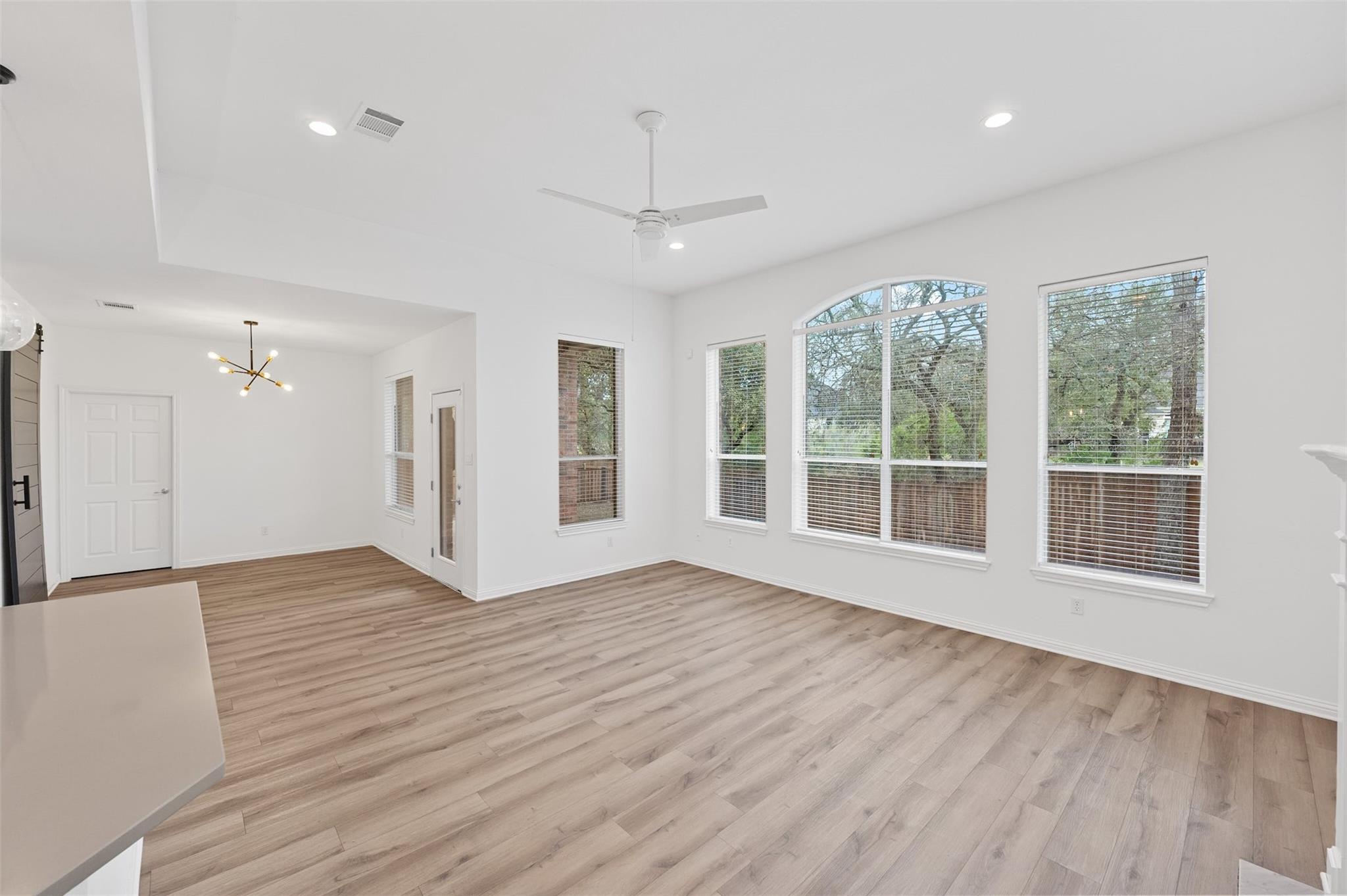 10733 Maelin Dr, Austin, TX 78739