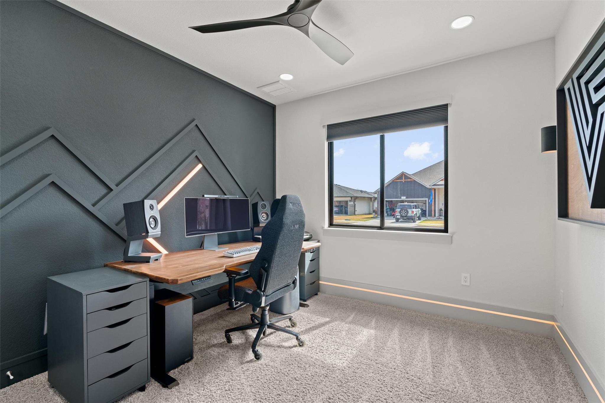 108 Dax Dr, Liberty Hill, TX 78642