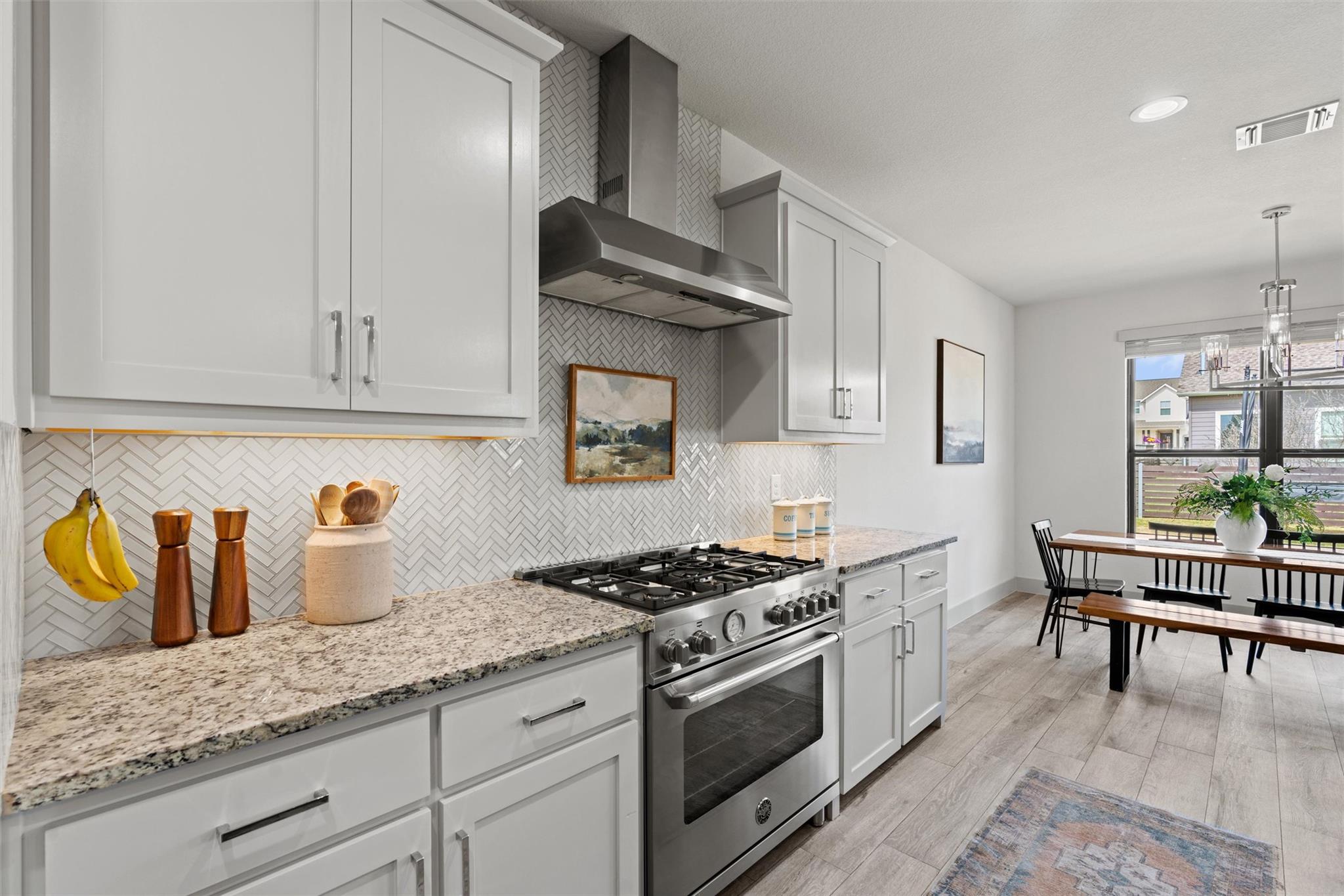 108 Dax Dr, Liberty Hill, TX 78642