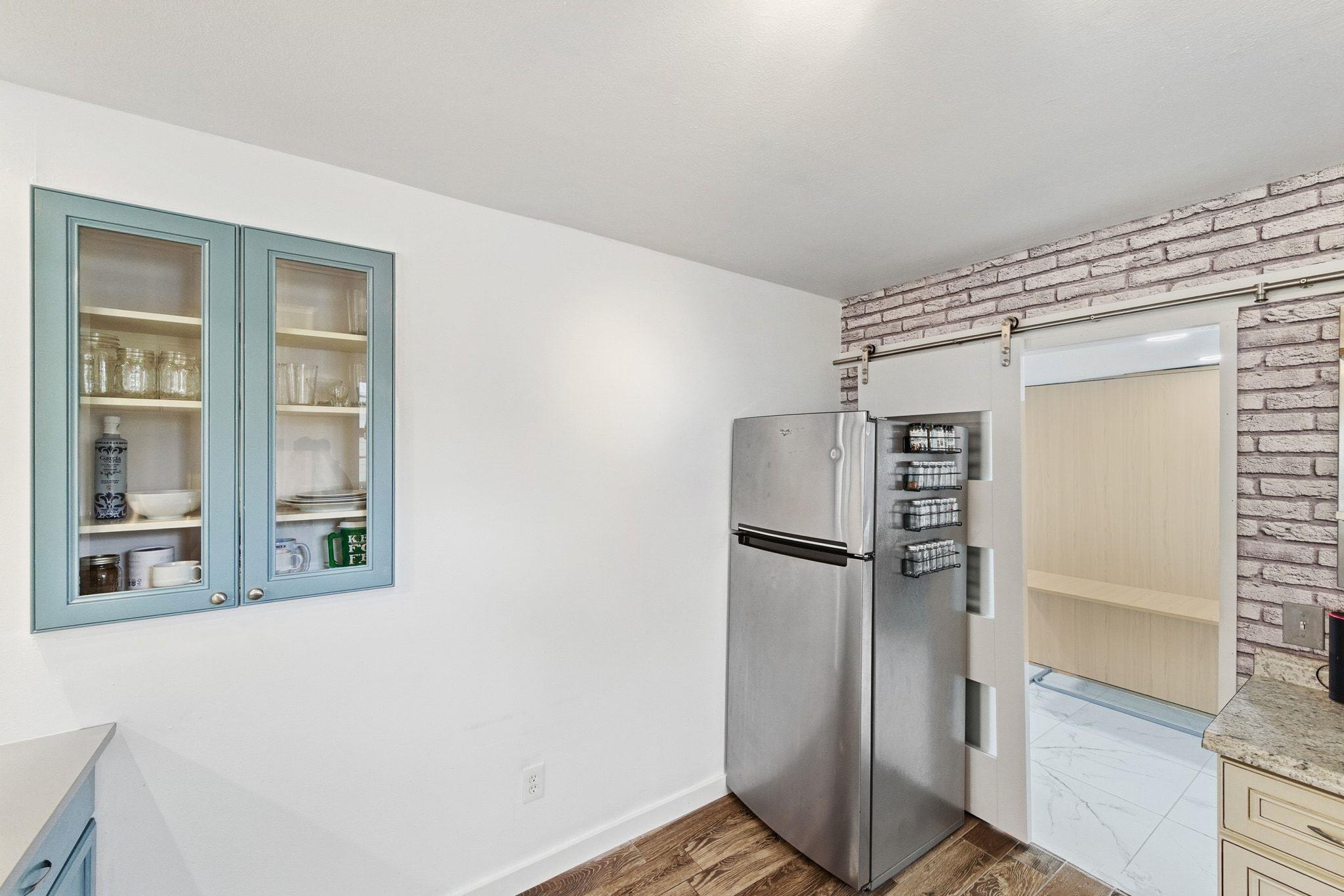 1706 Riverview St # A, Austin, TX 78702