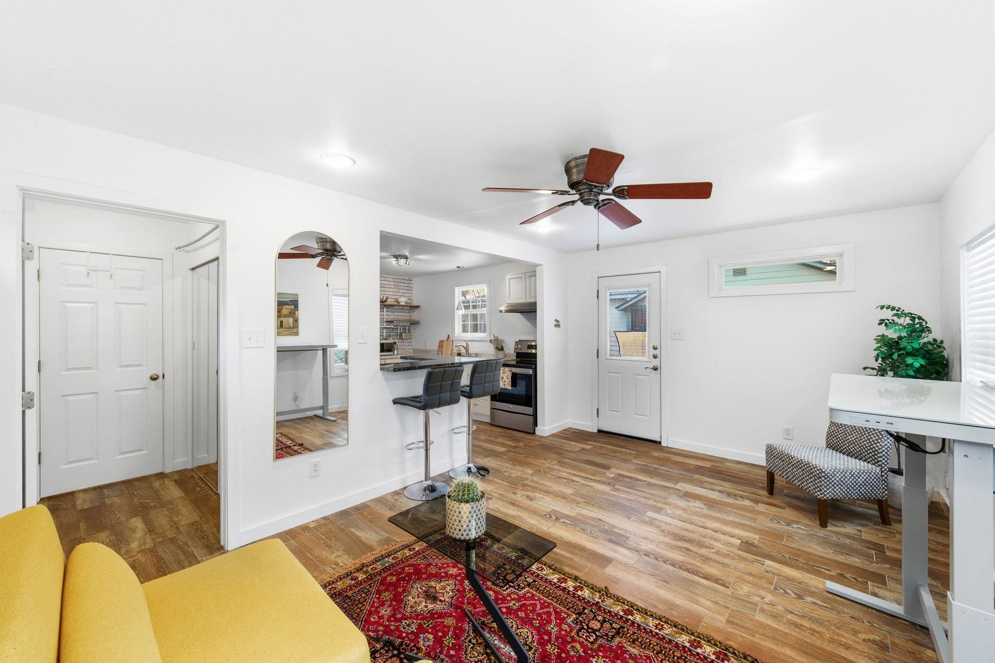 1706 Riverview St # A, Austin, TX 78702