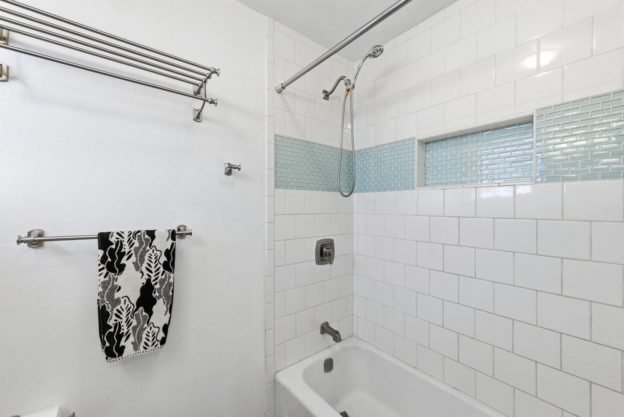 1706 Riverview St # A, Austin, TX 78702