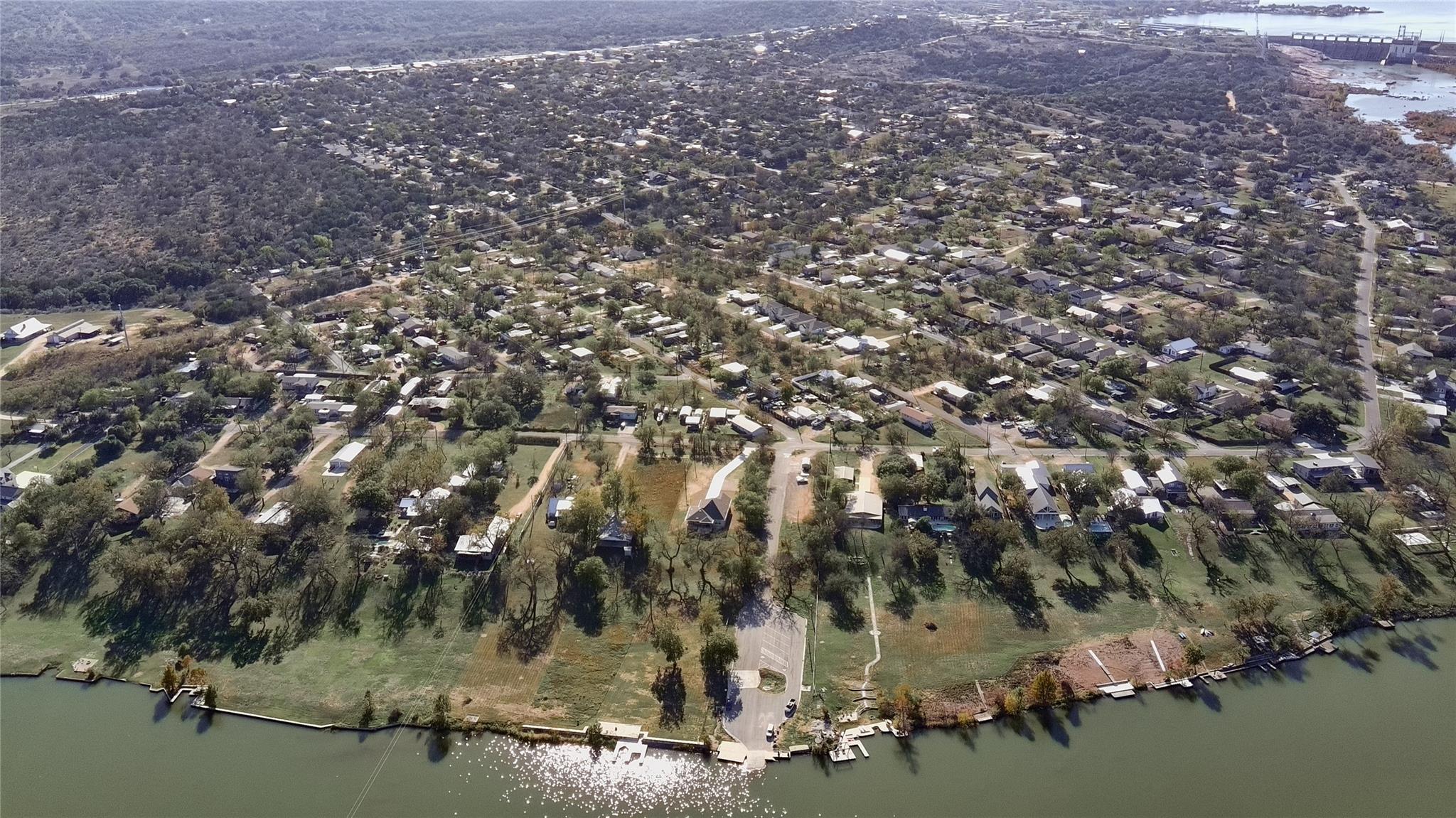 464 Fir Ln, Cottonwood Shores, TX 78657