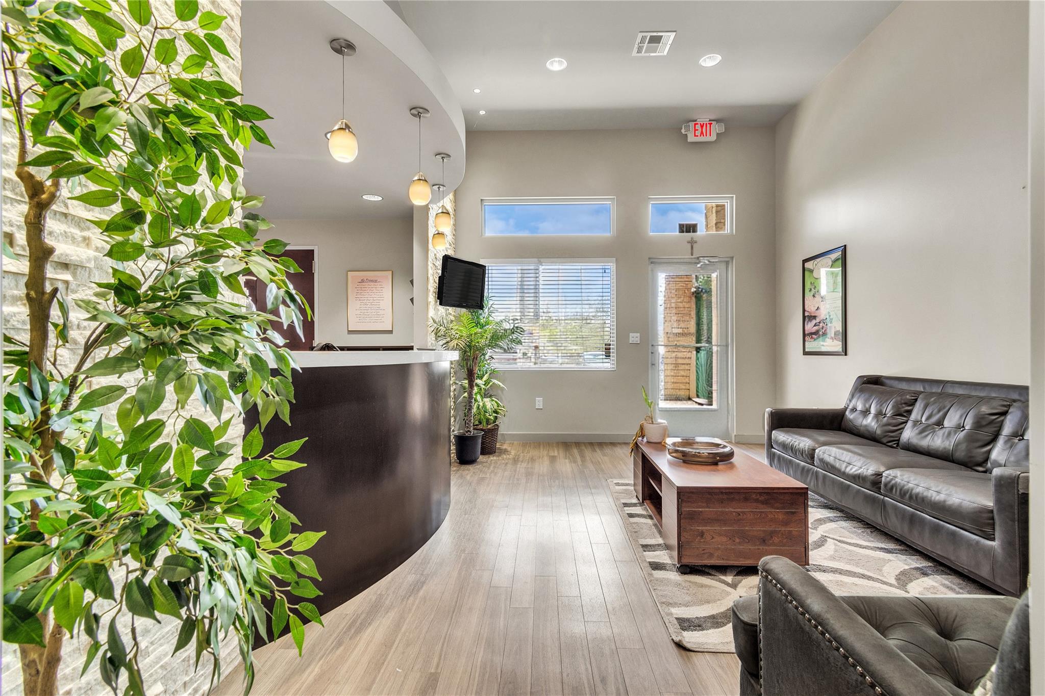 3401 Royal Vista Blvd # B102, Round Rock, TX 78681