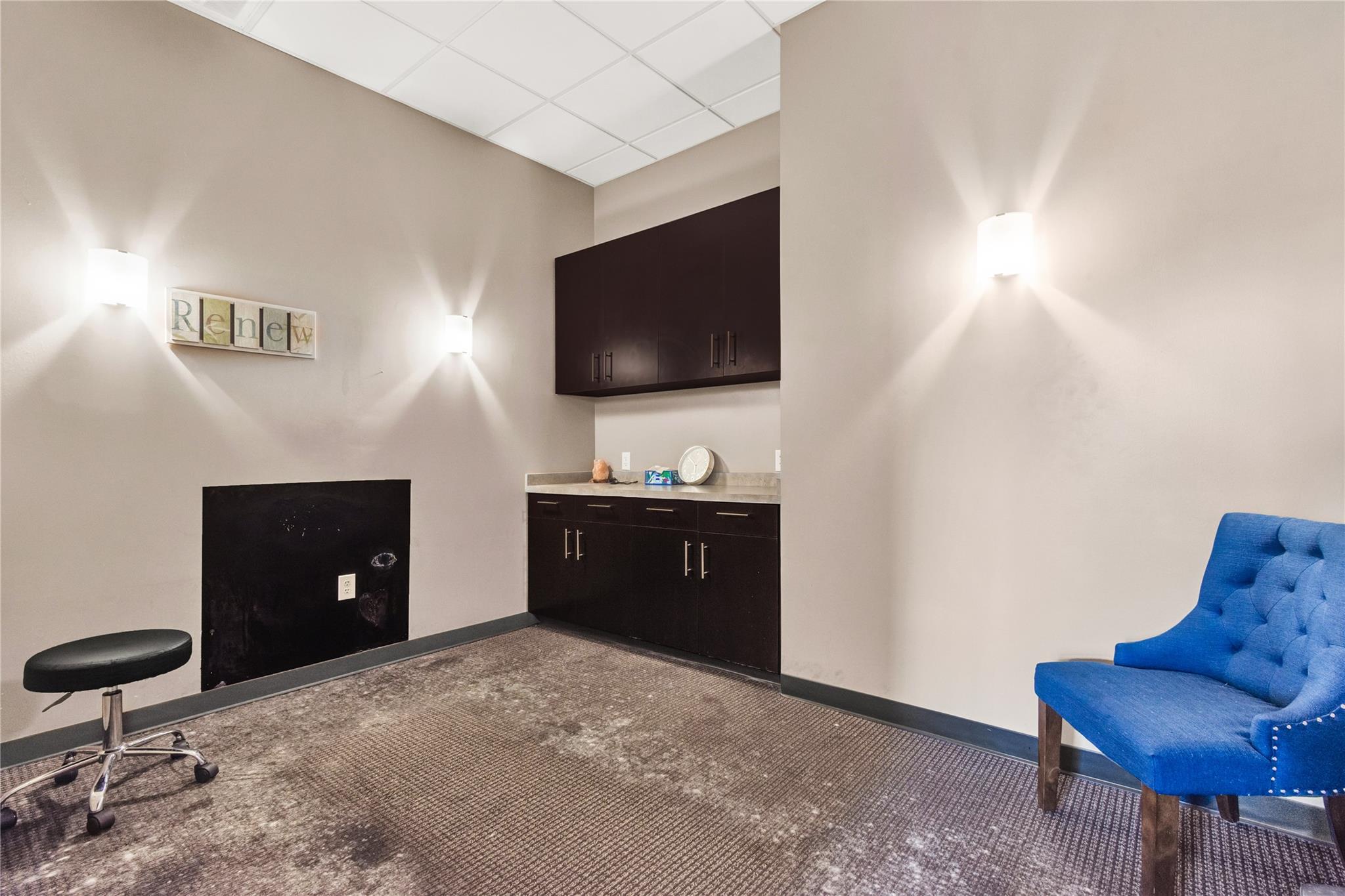 3401 Royal Vista Blvd # B102, Round Rock, TX 78681