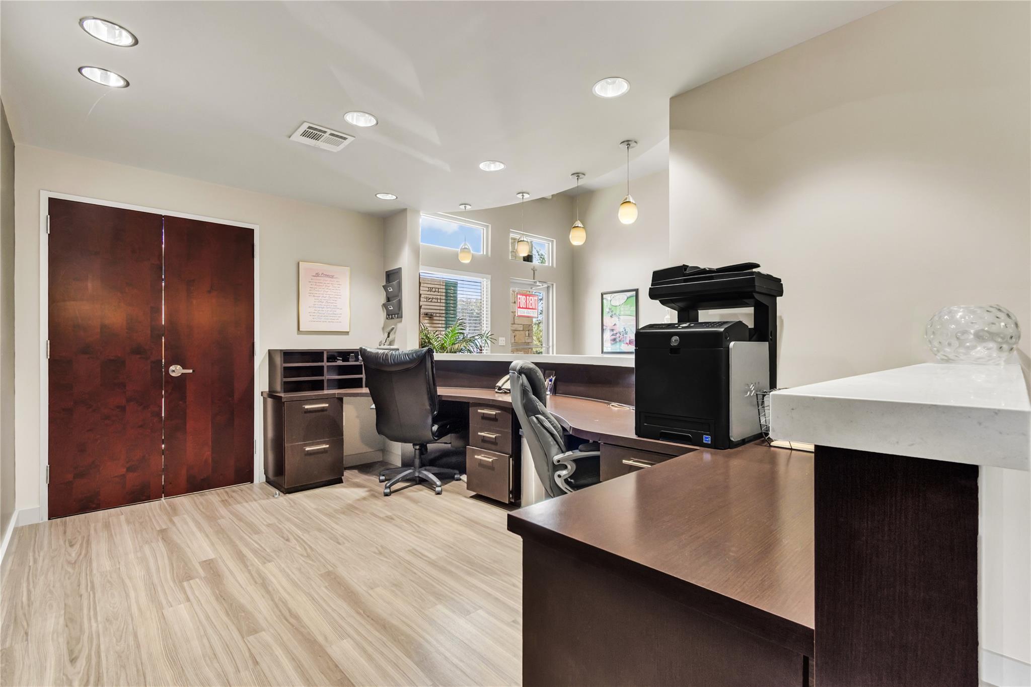 3401 Royal Vista Blvd # B102, Round Rock, TX 78681