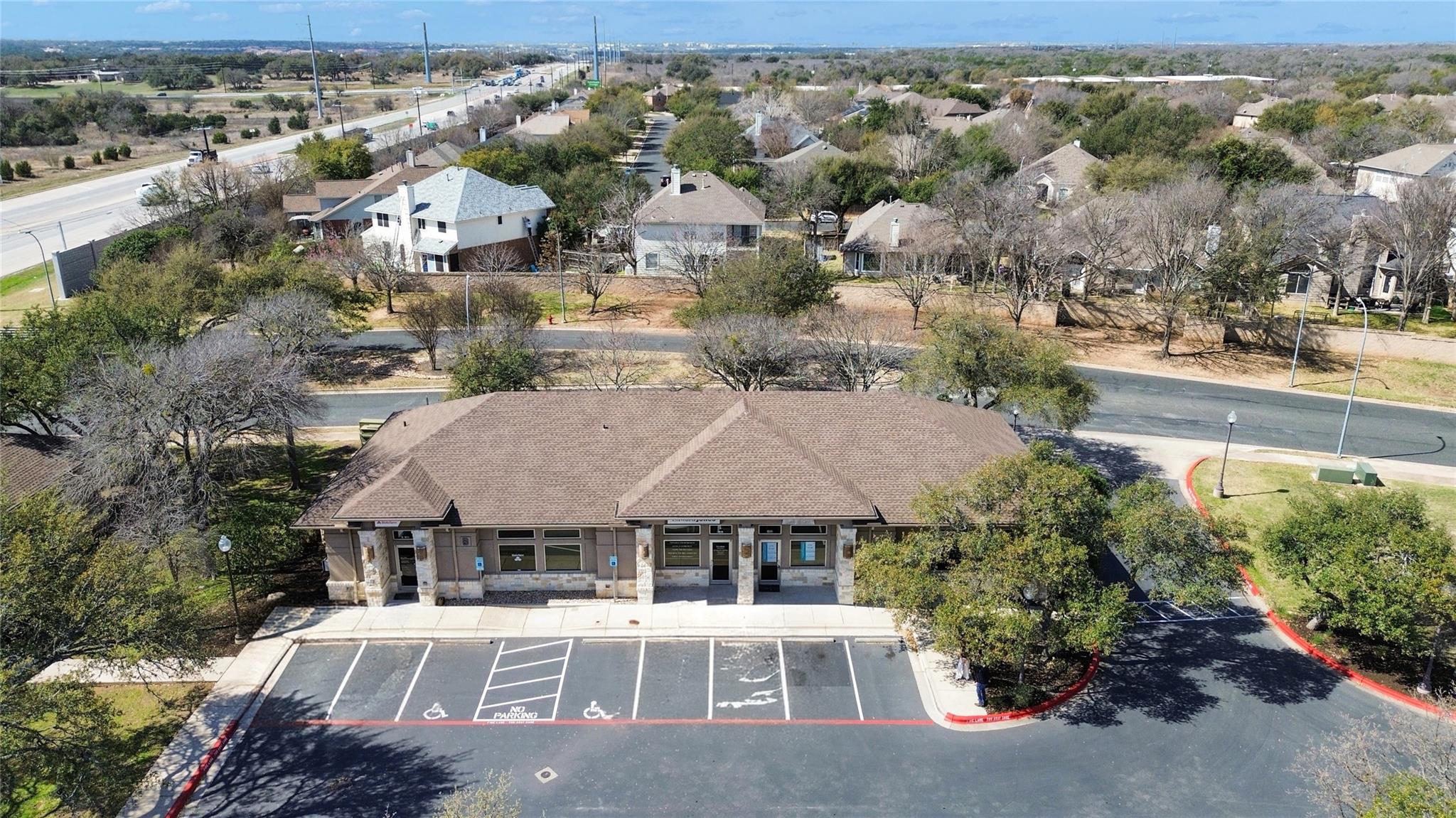 3401 Royal Vista Blvd # B102, Round Rock, TX 78681