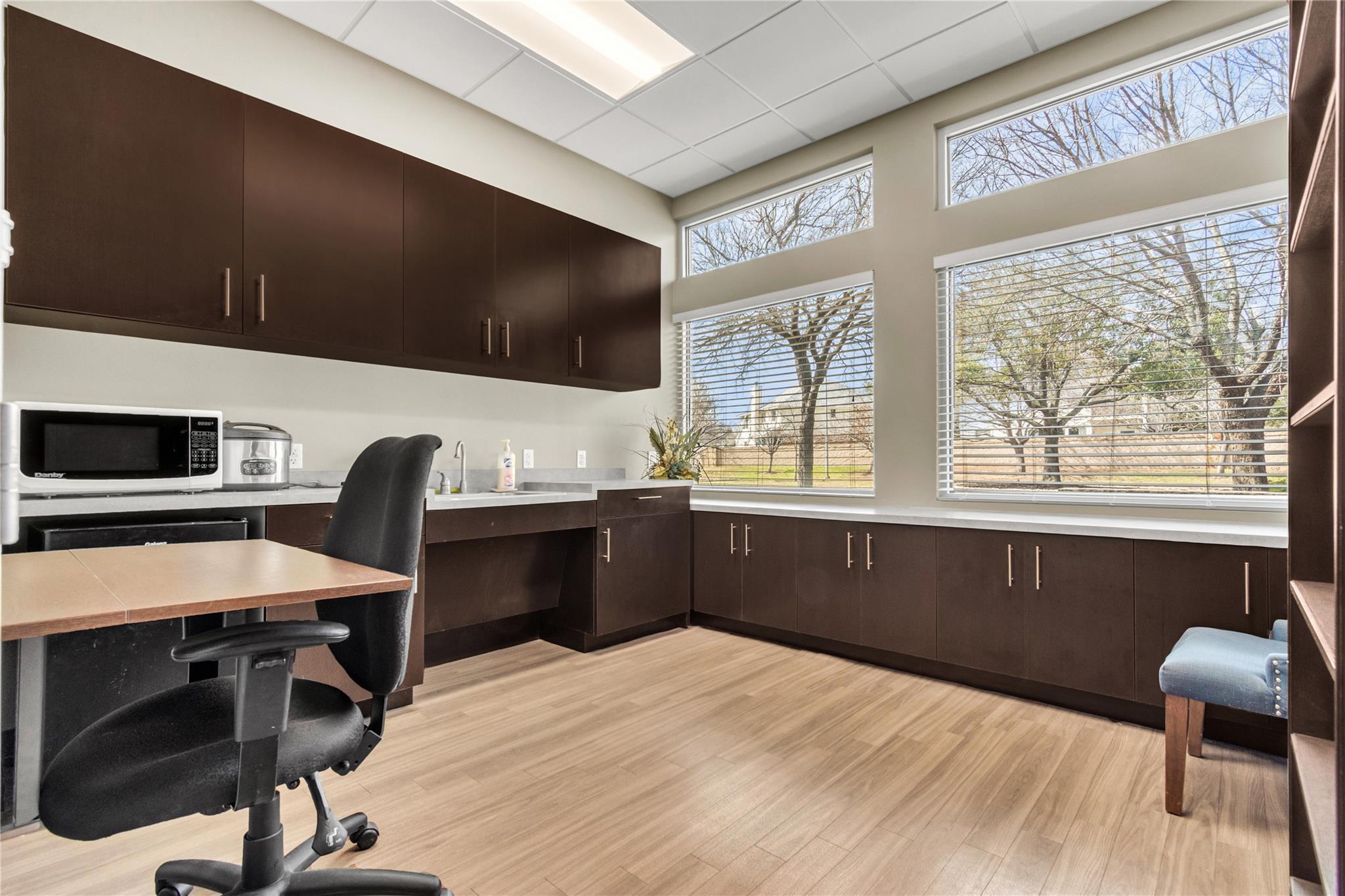 3401 Royal Vista Blvd # B102, Round Rock, TX 78681