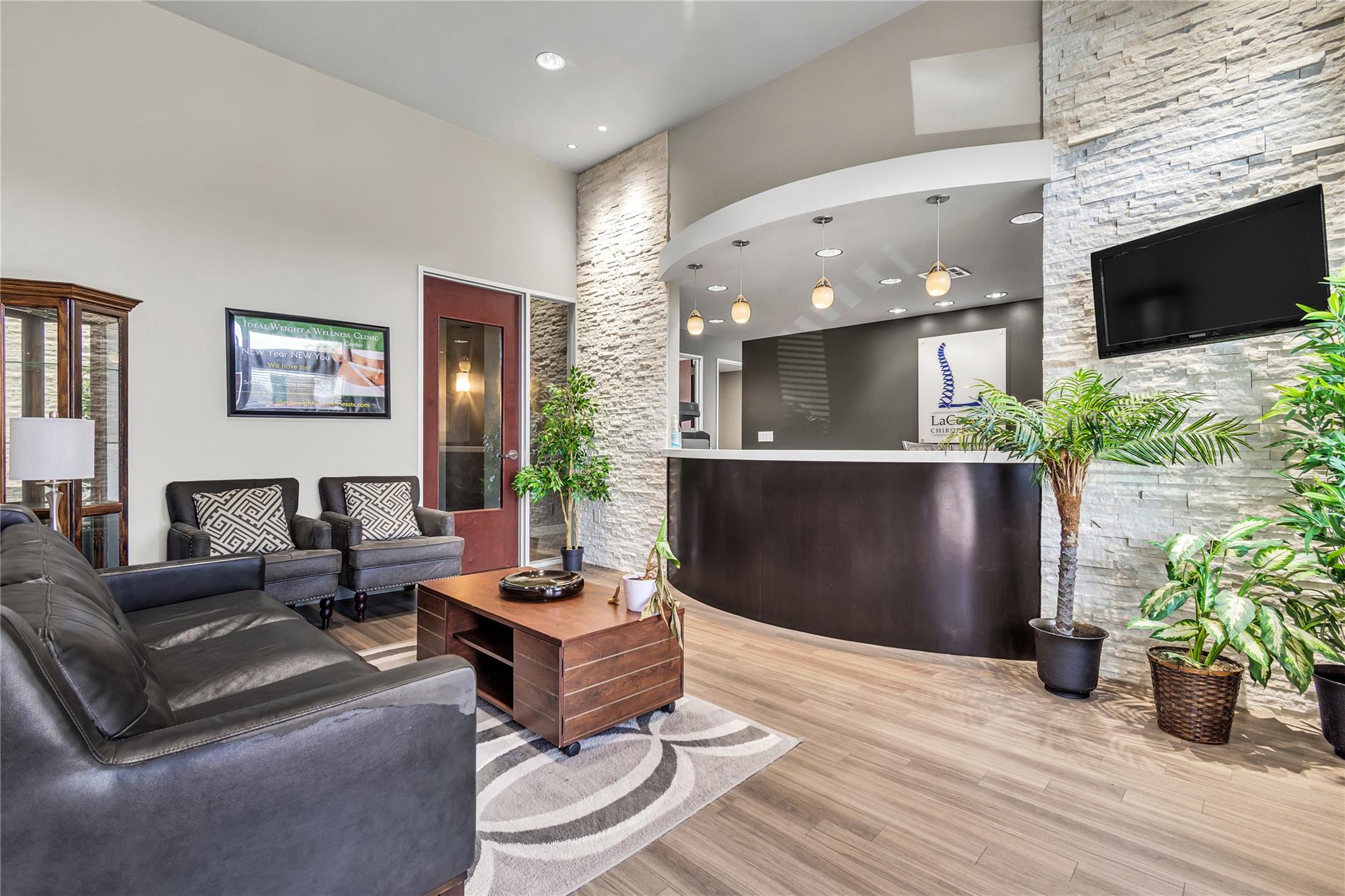 3401 Royal Vista Blvd # B102, Round Rock, TX 78681