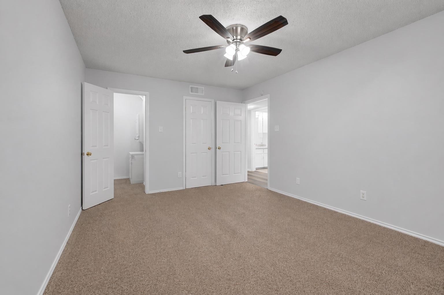 2401 Leon St # 201, Austin, TX 78705