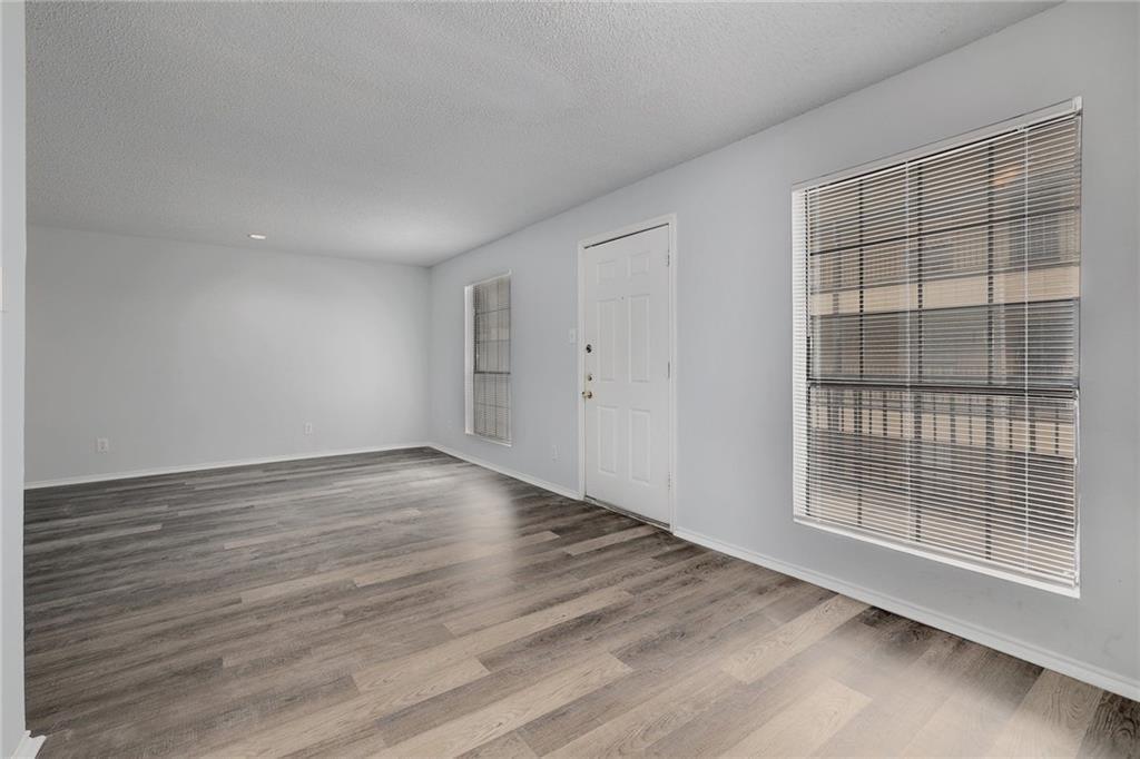 2401 Leon St # 201, Austin, TX 78705